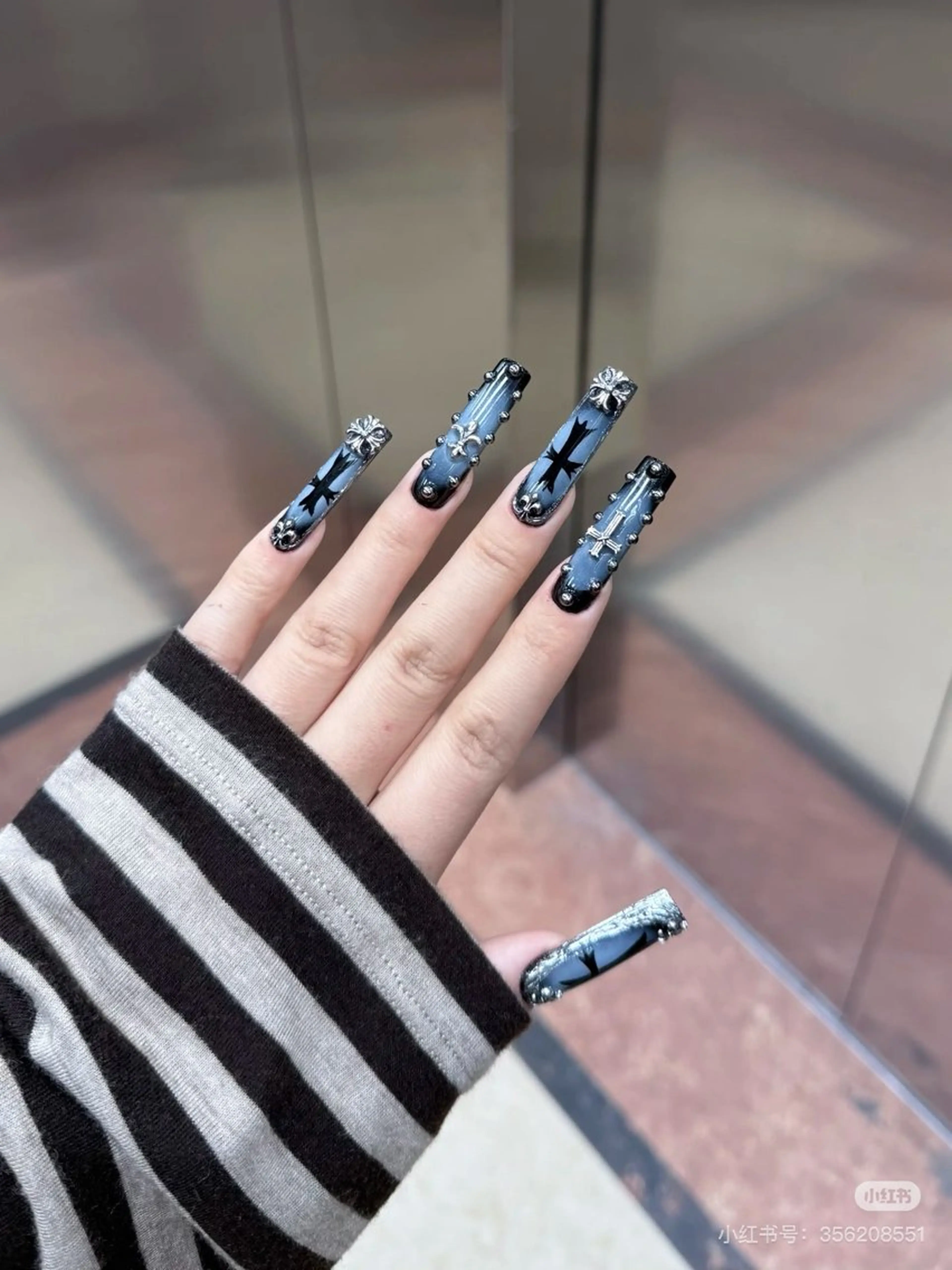 ネイル ハンドネイル ☁️Yun nail Rin☁️のネイルデザイン
