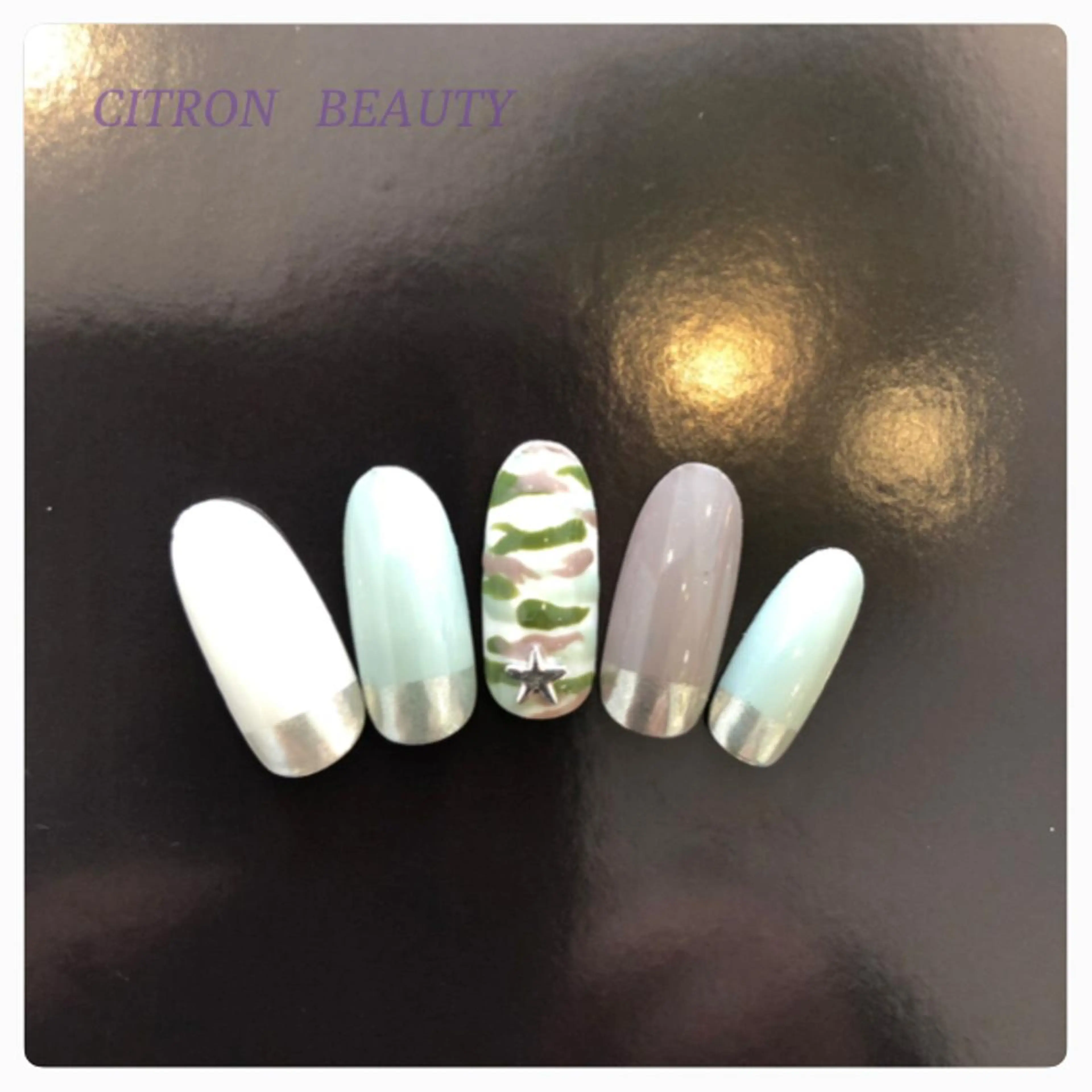 ネイル フレンチネイル ミラーネイル CITRON NAIL💅練習生のネイルデザイン