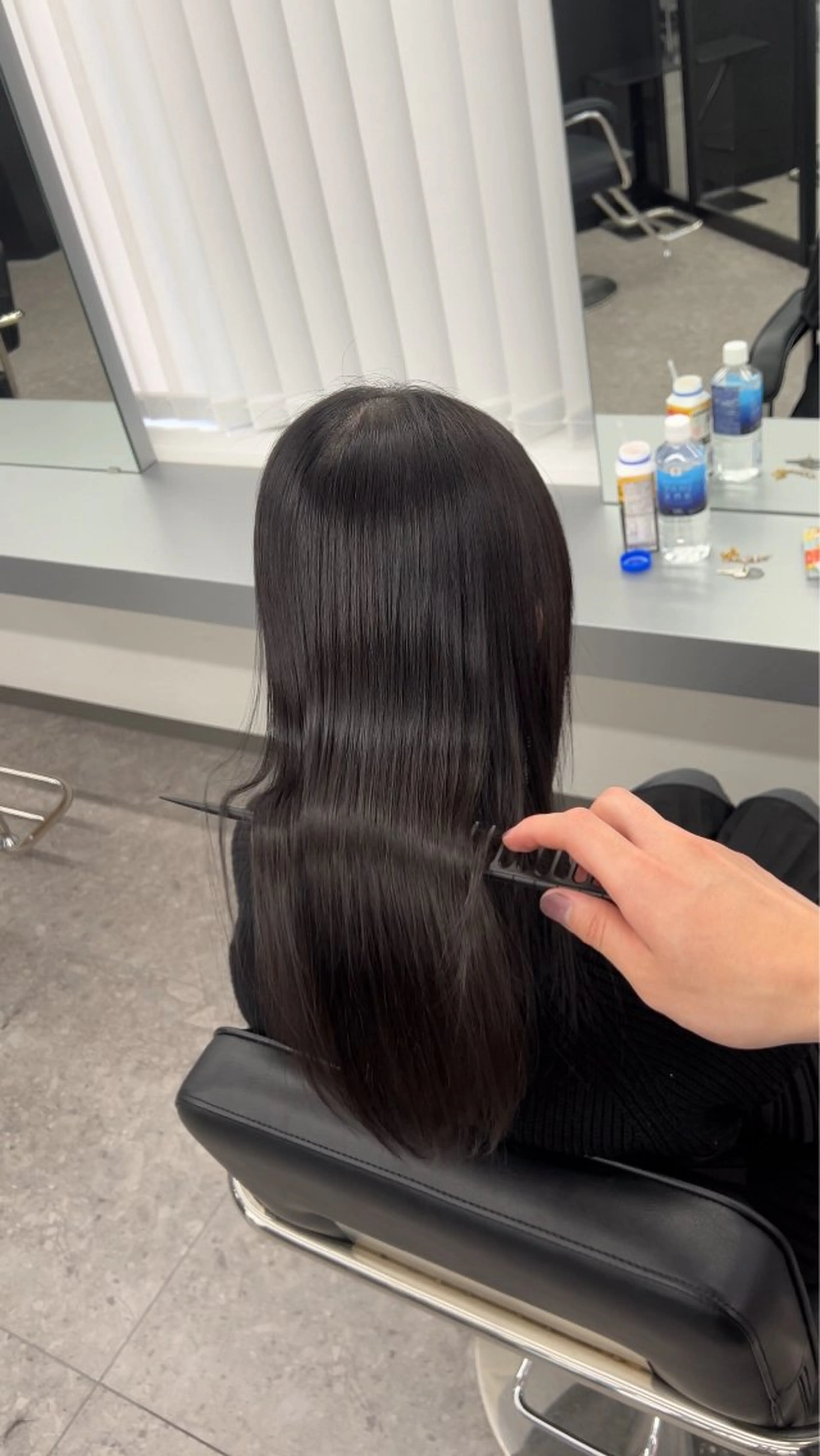 セミロング 髪質改善ストレート Kantaのヘアスタイル