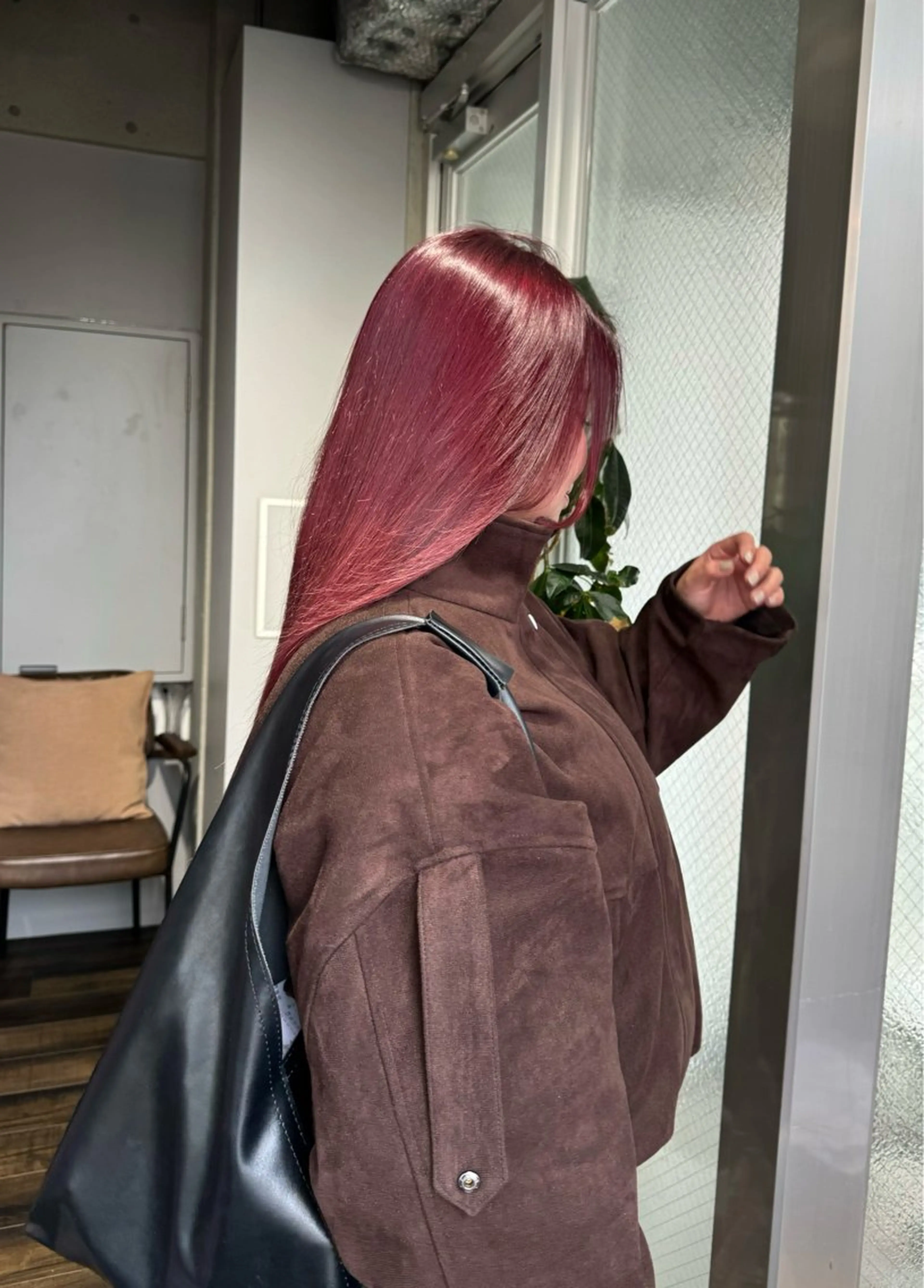 ロング ヘアカラー Leverage広尾所属・海外風カラー🌿 透明感白髪染めのヘアスタイル