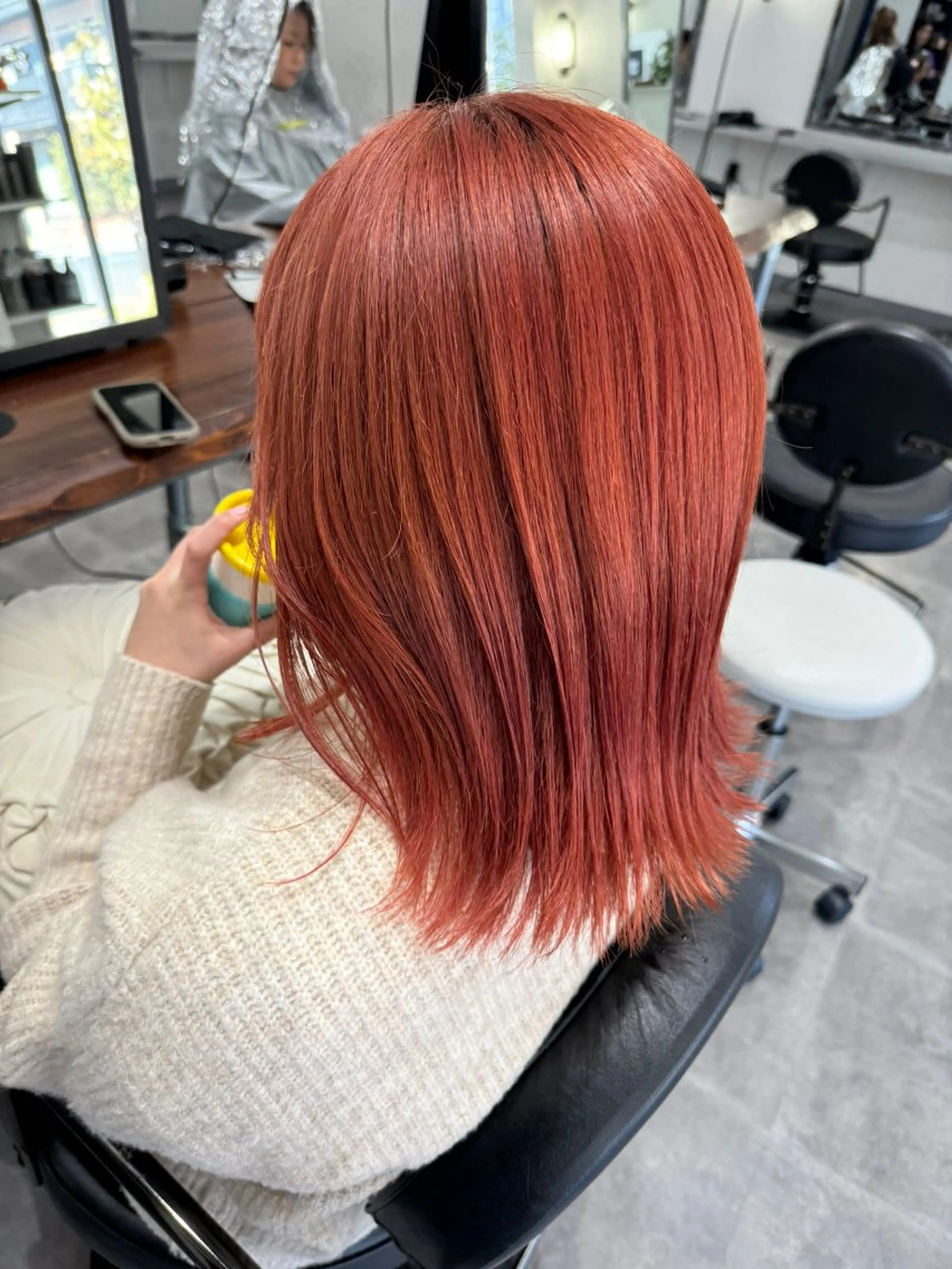 ミディアム カラー ダメージレスブリーチ /艶髪/横須賀智也のヘアスタイル