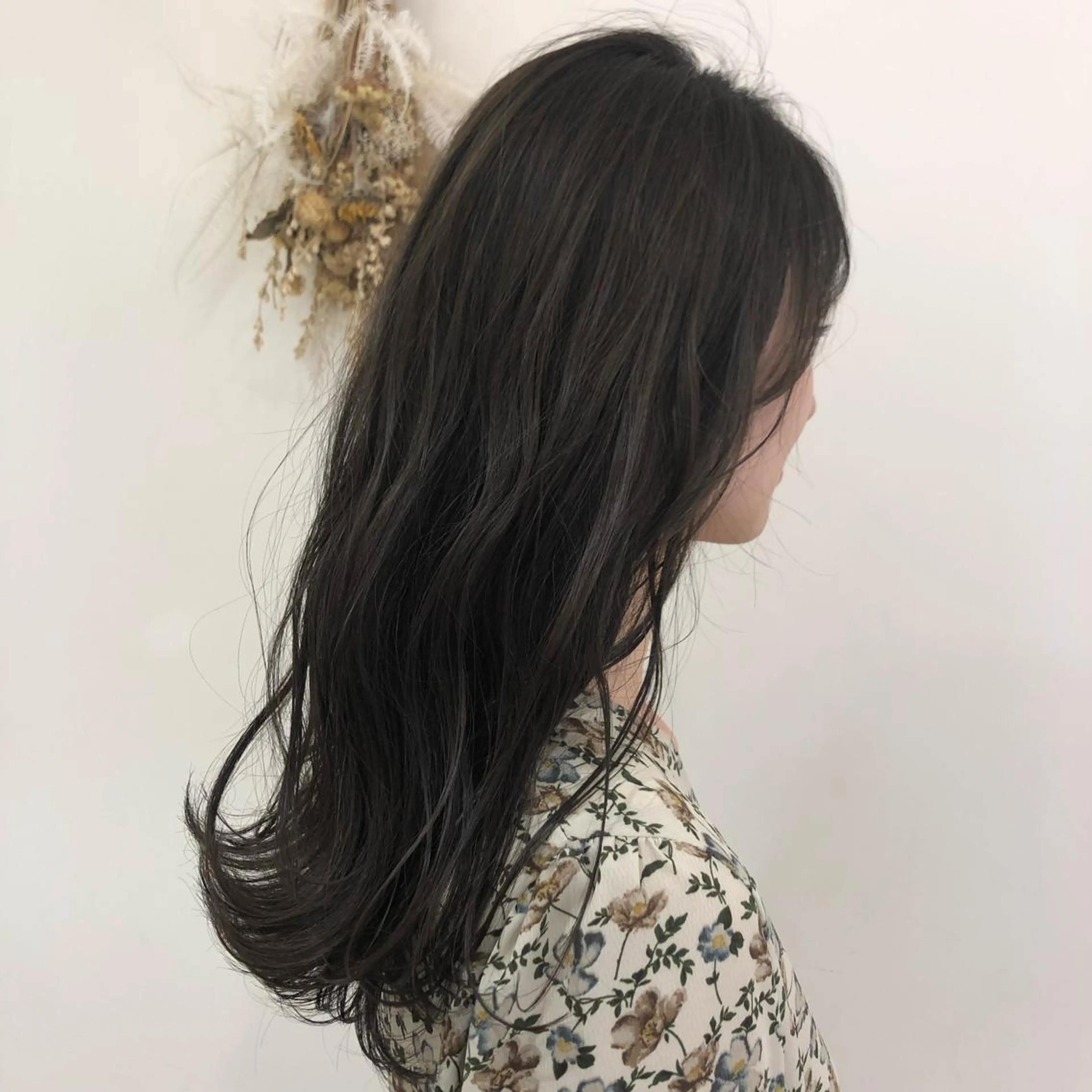 ロング カラー アッシュ 透明感カラー LIEN HAIR【リアンヘアー】所属・【髪質改善】 梅田　聡のヘアスタイル