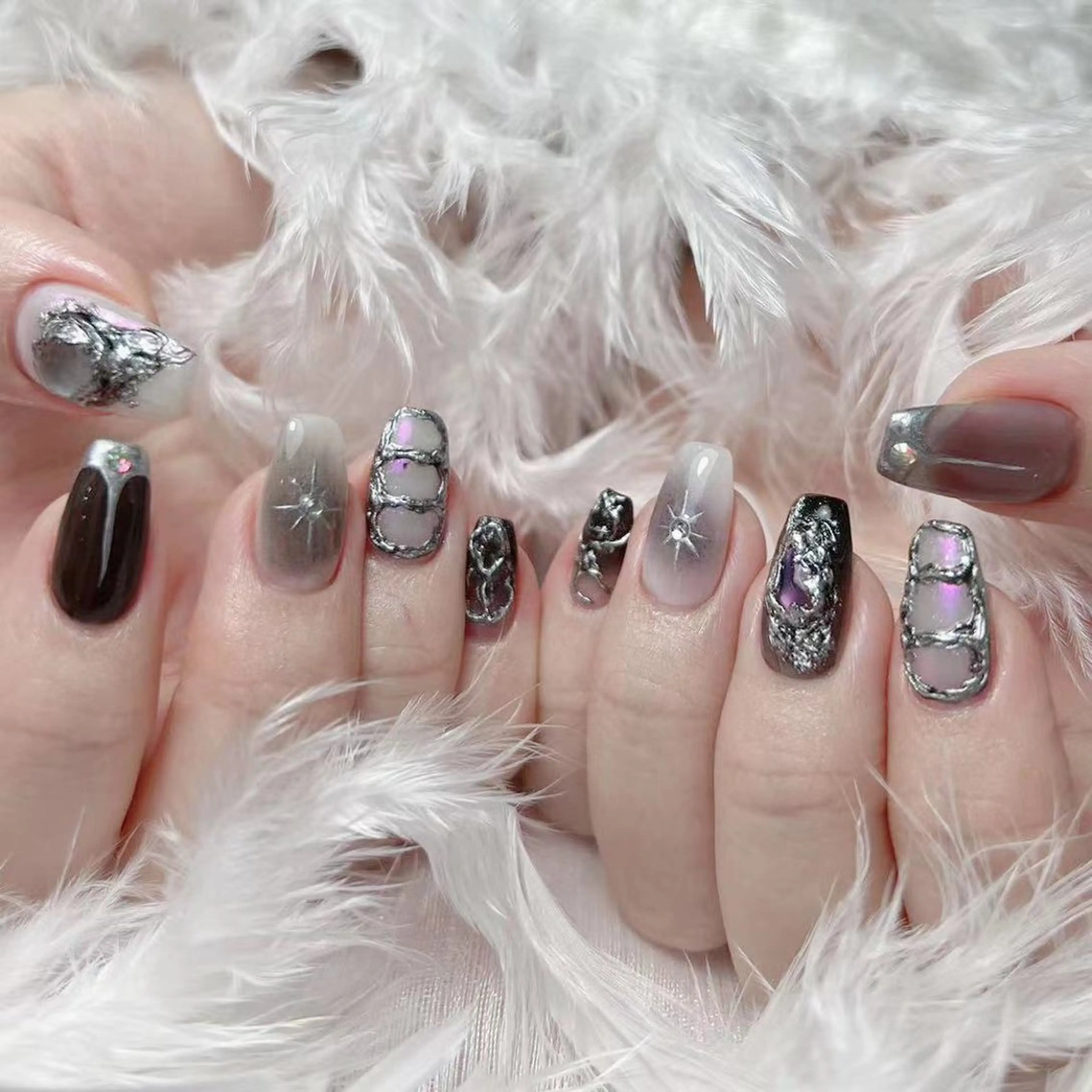 ネイル ハンドネイル DIAMOND Nail🥇のネイルデザイン