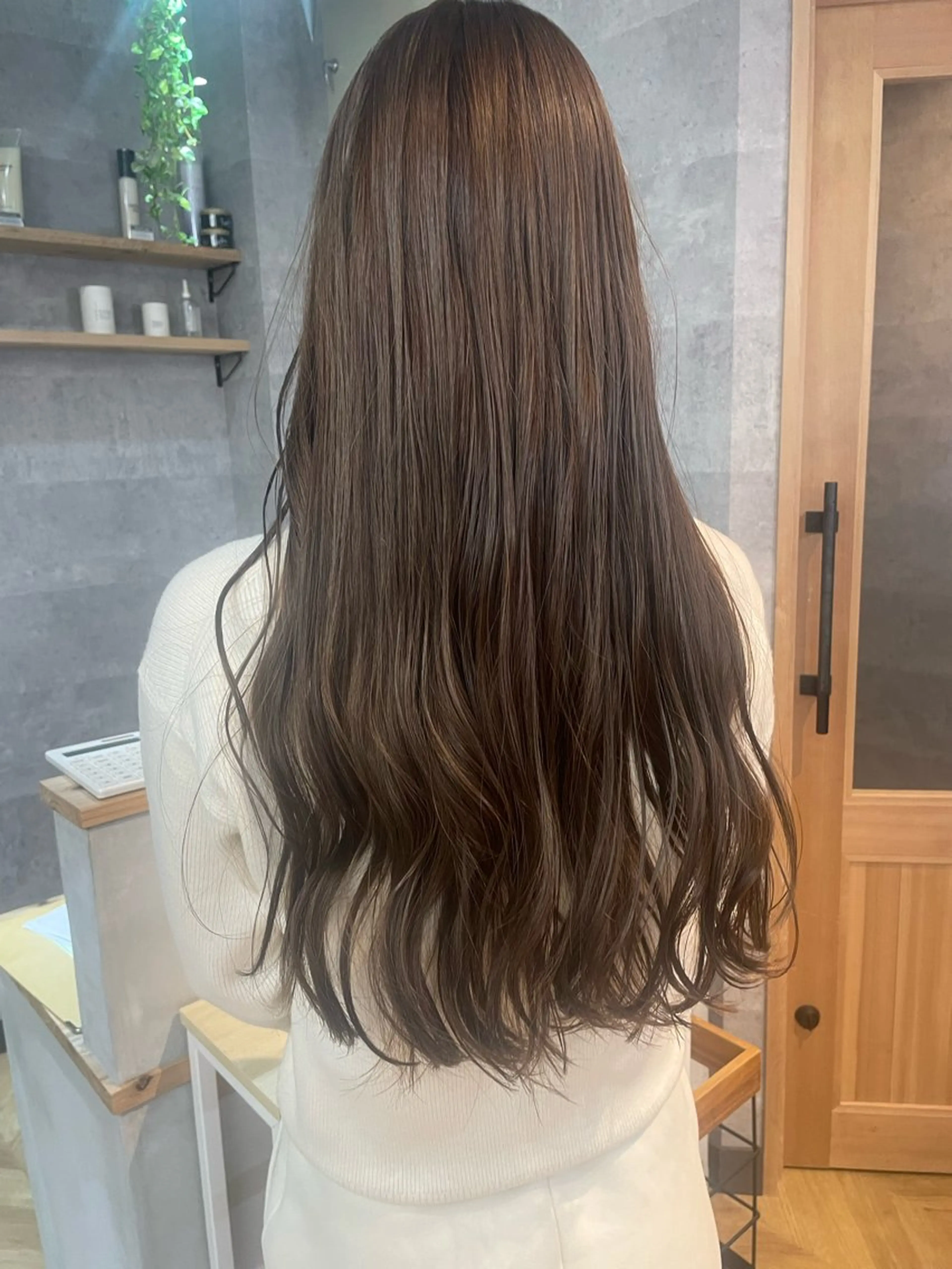 ロング アッシュ カット ヘアカラー トリートメント ヘッドスパ script.所属・艶髪 🌸木下なつみのヘアスタイル