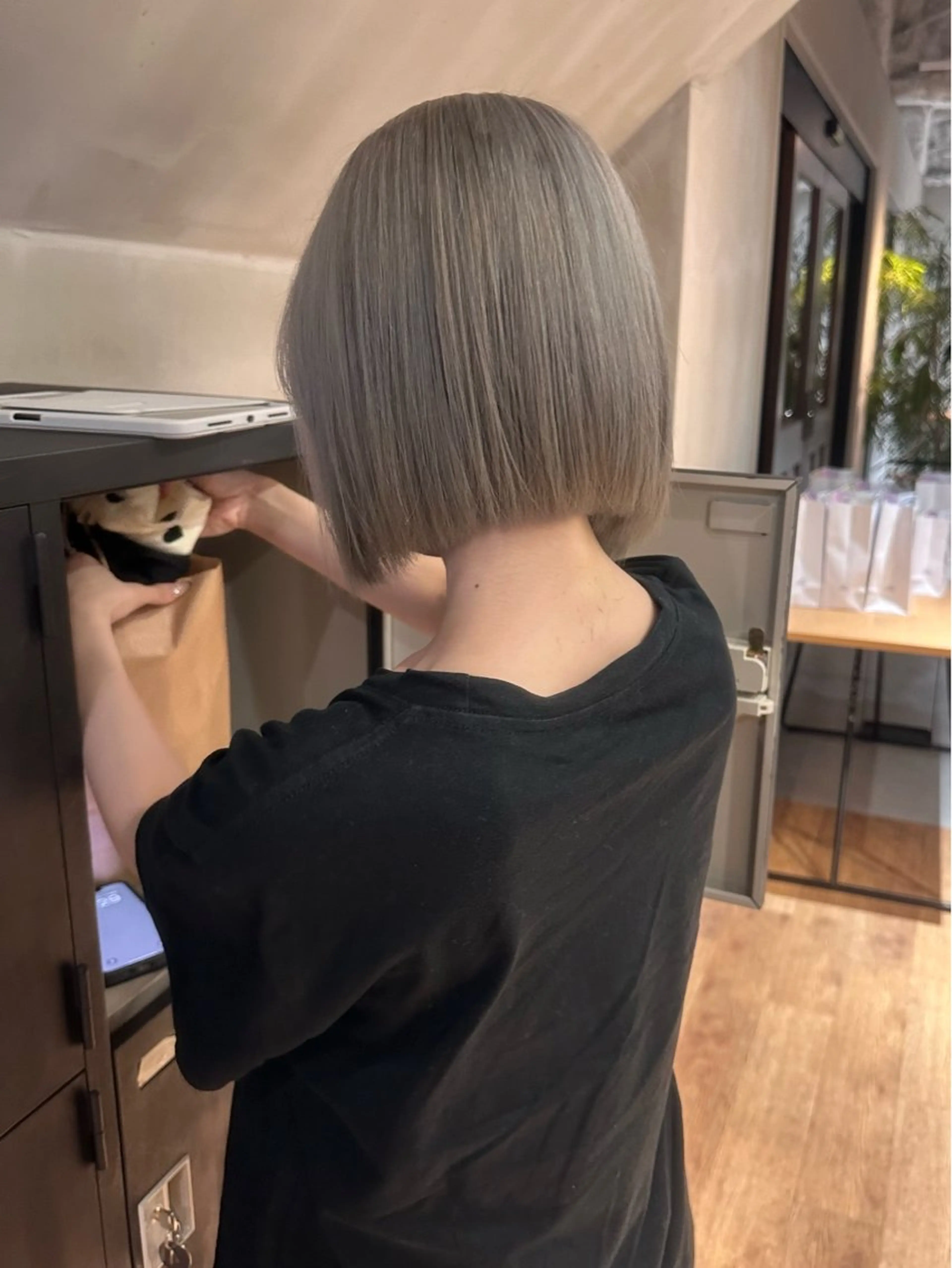 ショート カラー aina🐱 カラー/ストレートのヘアスタイル