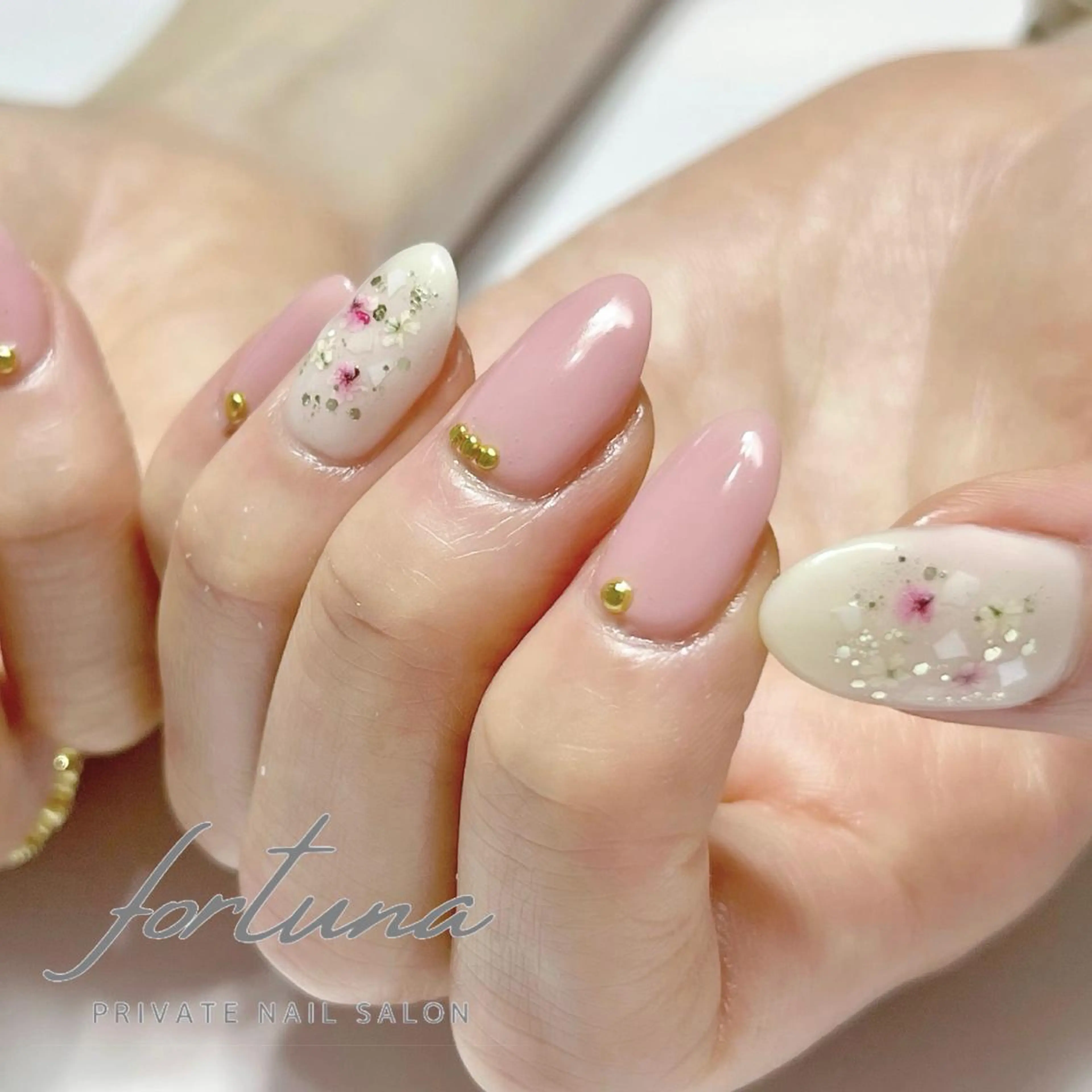 ネイル フラワーネイル 春ネイル ハンドネイル fortuna 武藤裕美のネイルデザイン
