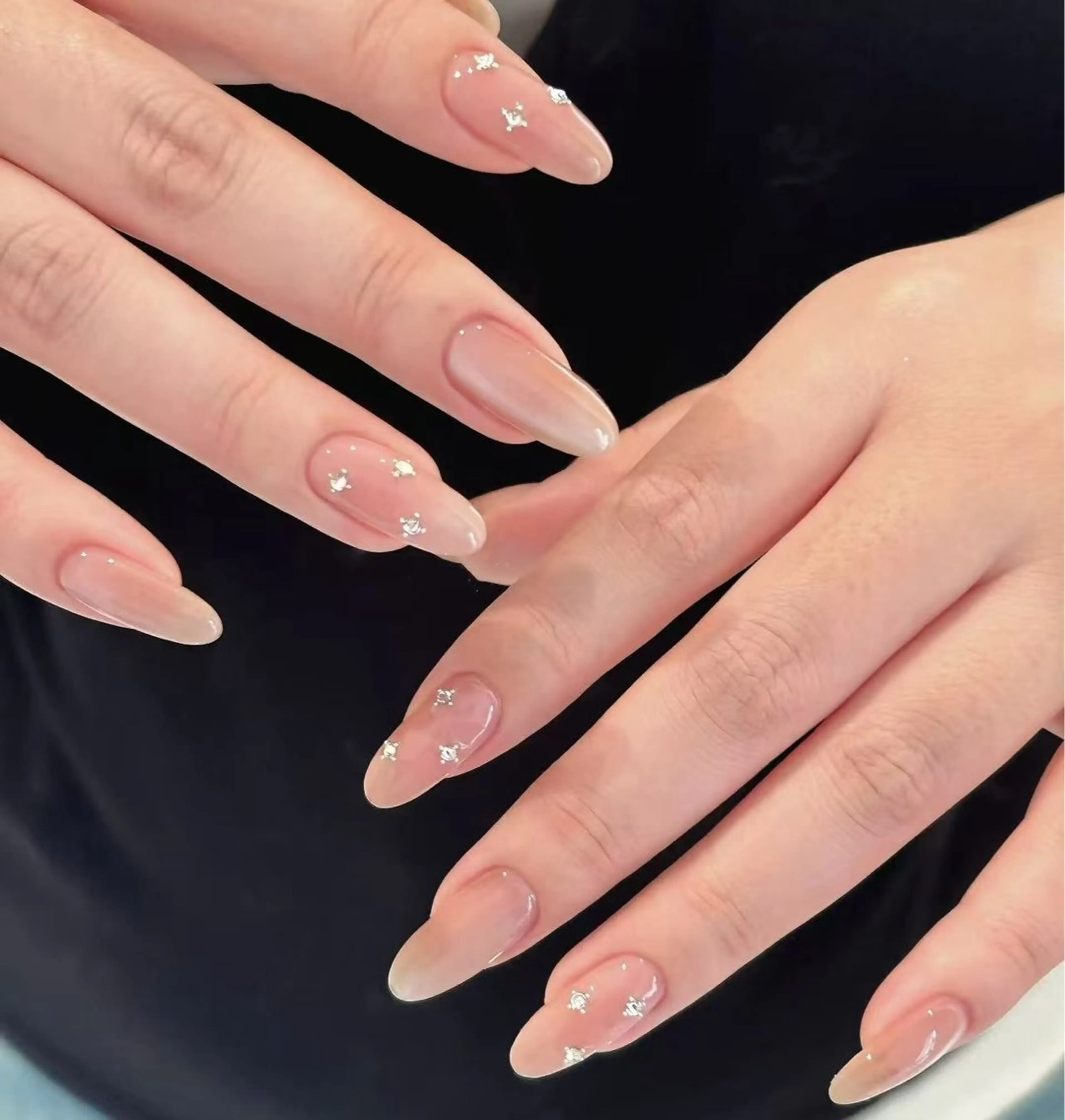 ネイル オーロラネイル フラワーネイル フットネイル フレンチネイル ジェルネイル ハンドネイル BabyYouMi ねねのネイルデザイン