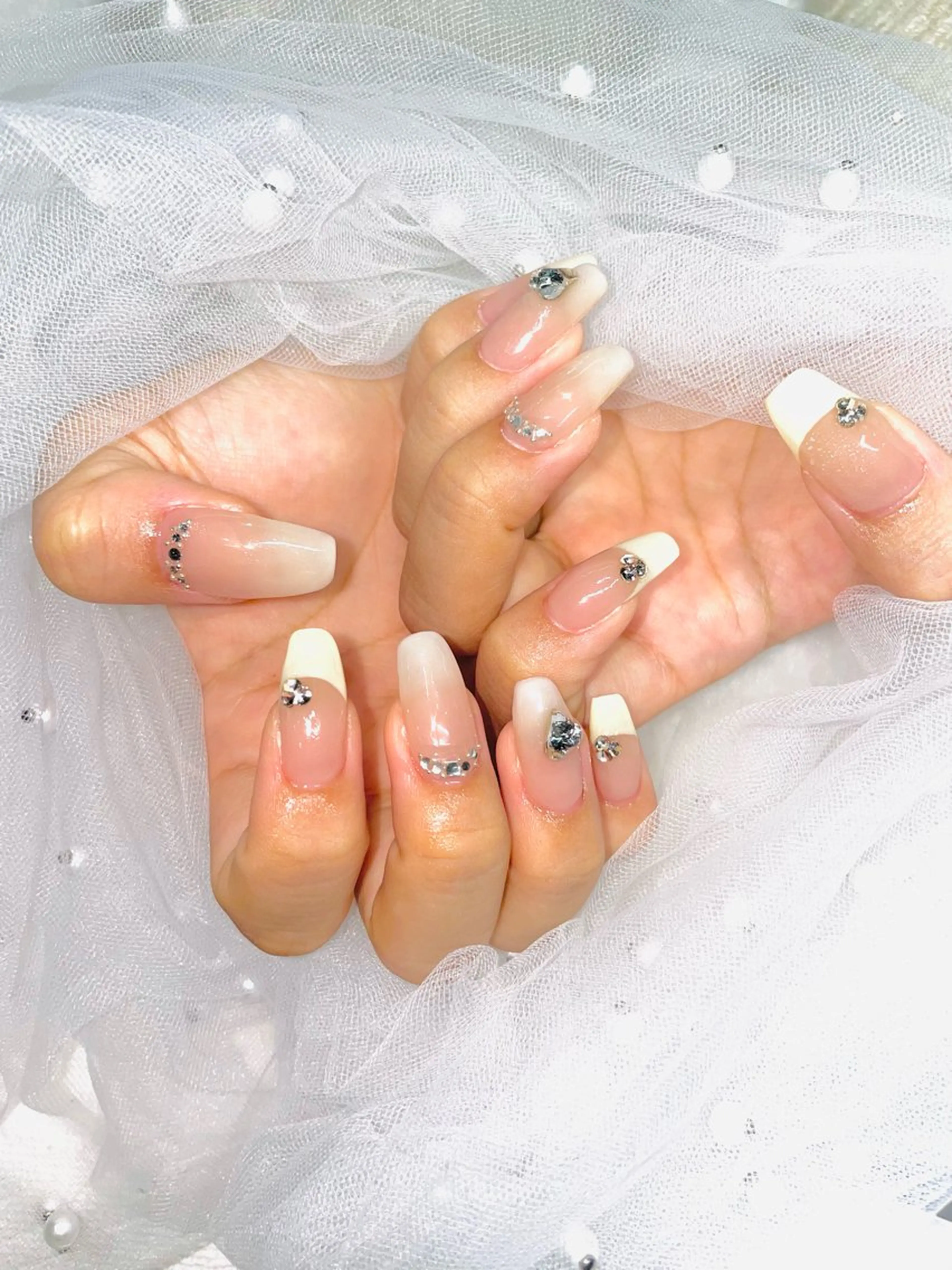 ネイル ハンドネイル I-nail Moeのネイルデザイン