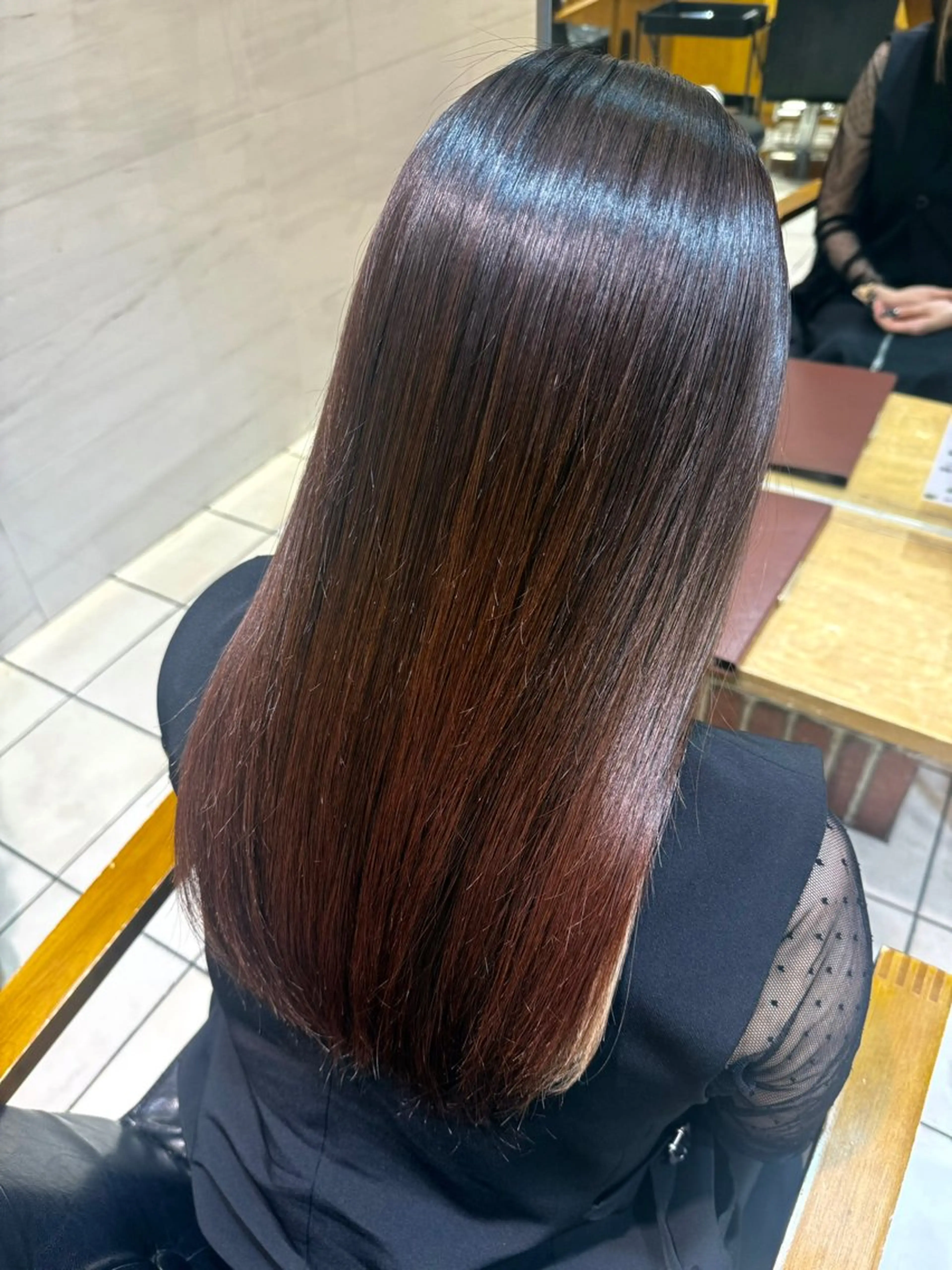 ロング 髪質改善 カット トリートメント 🩰韓国レイヤー🩷 艶カラー🌷小栁歩美のヘアスタイル