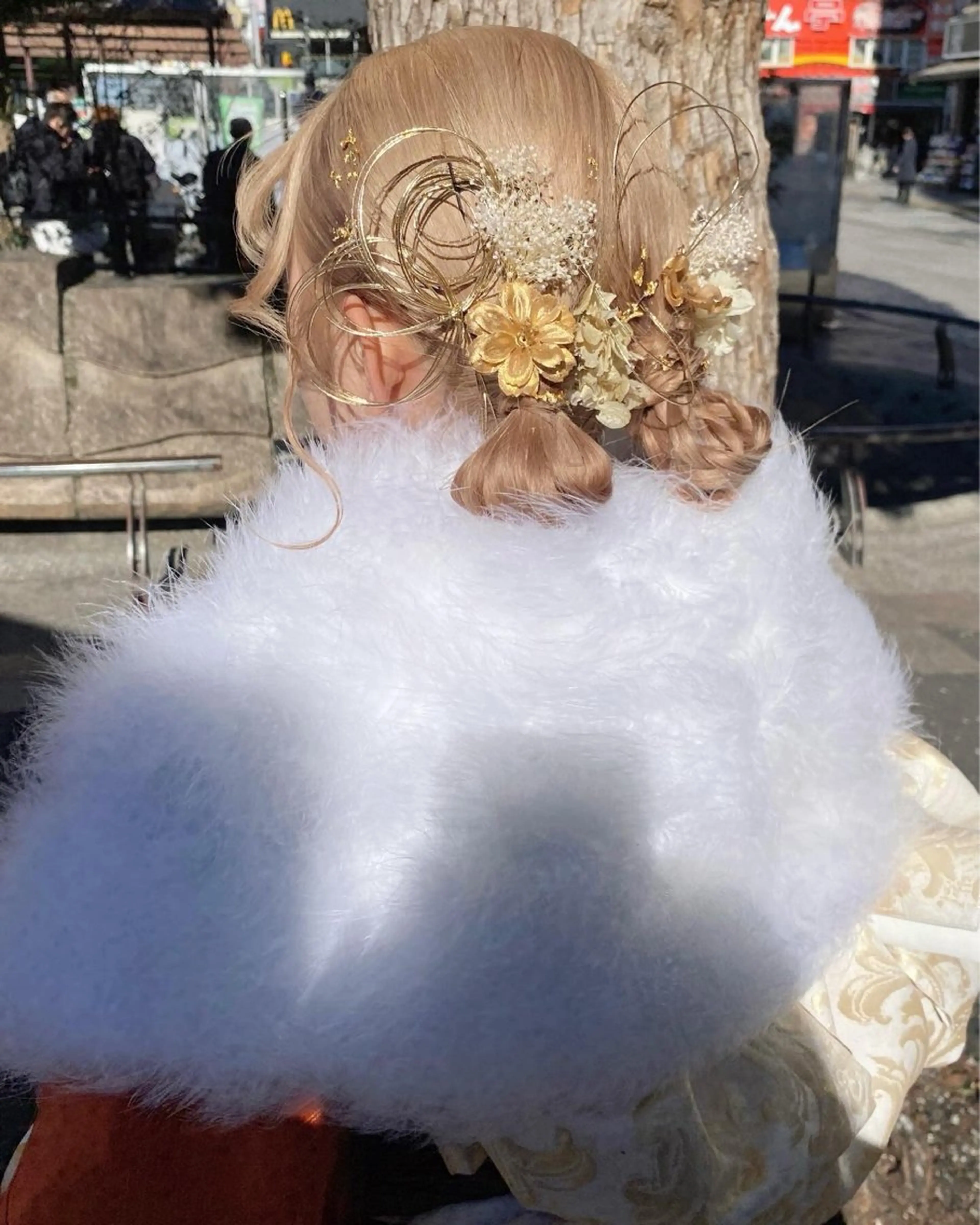 セミロング 秋元 利央のヘアスタイル