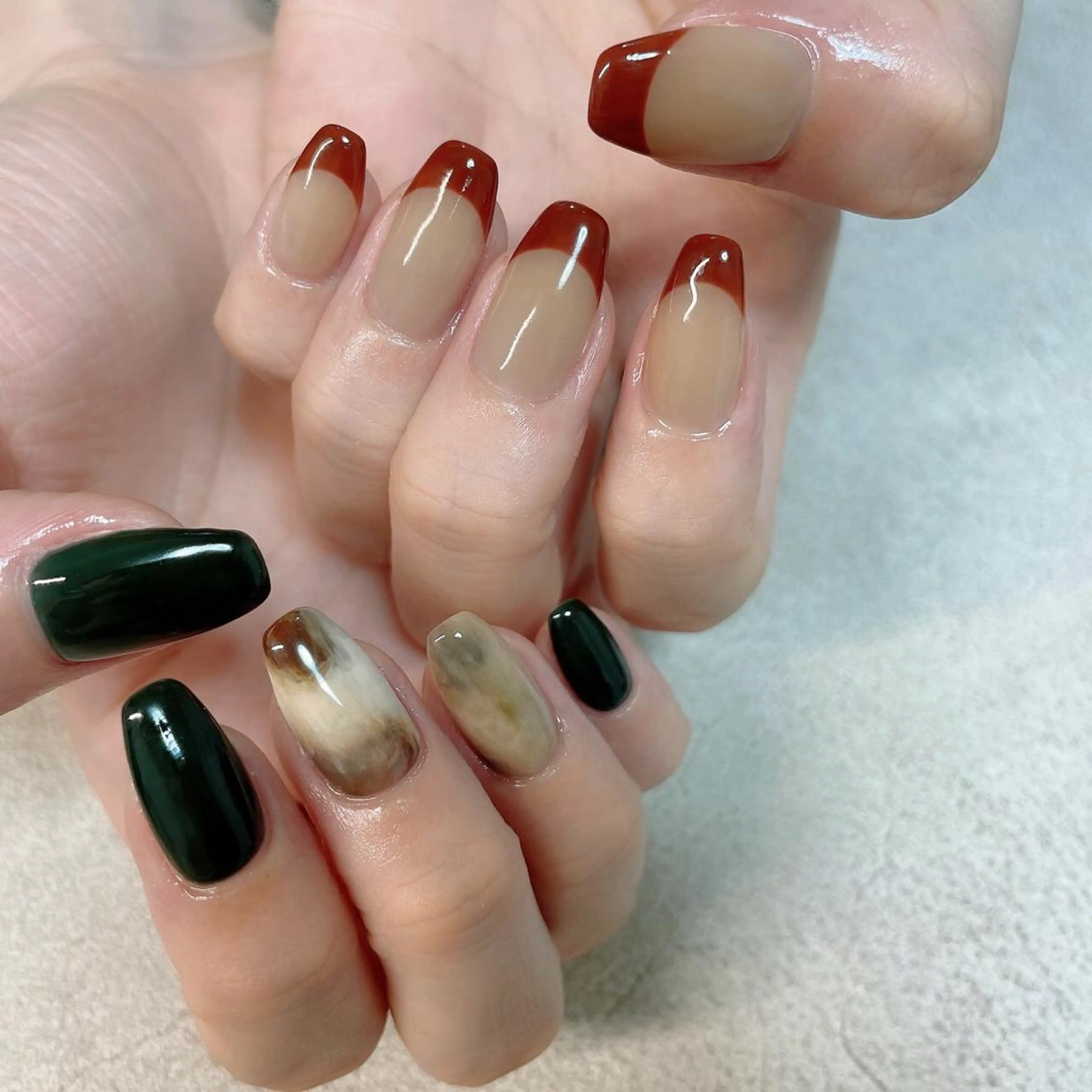 ネイル グリーン ハンドネイル lilbondir. chiharuのネイルデザイン