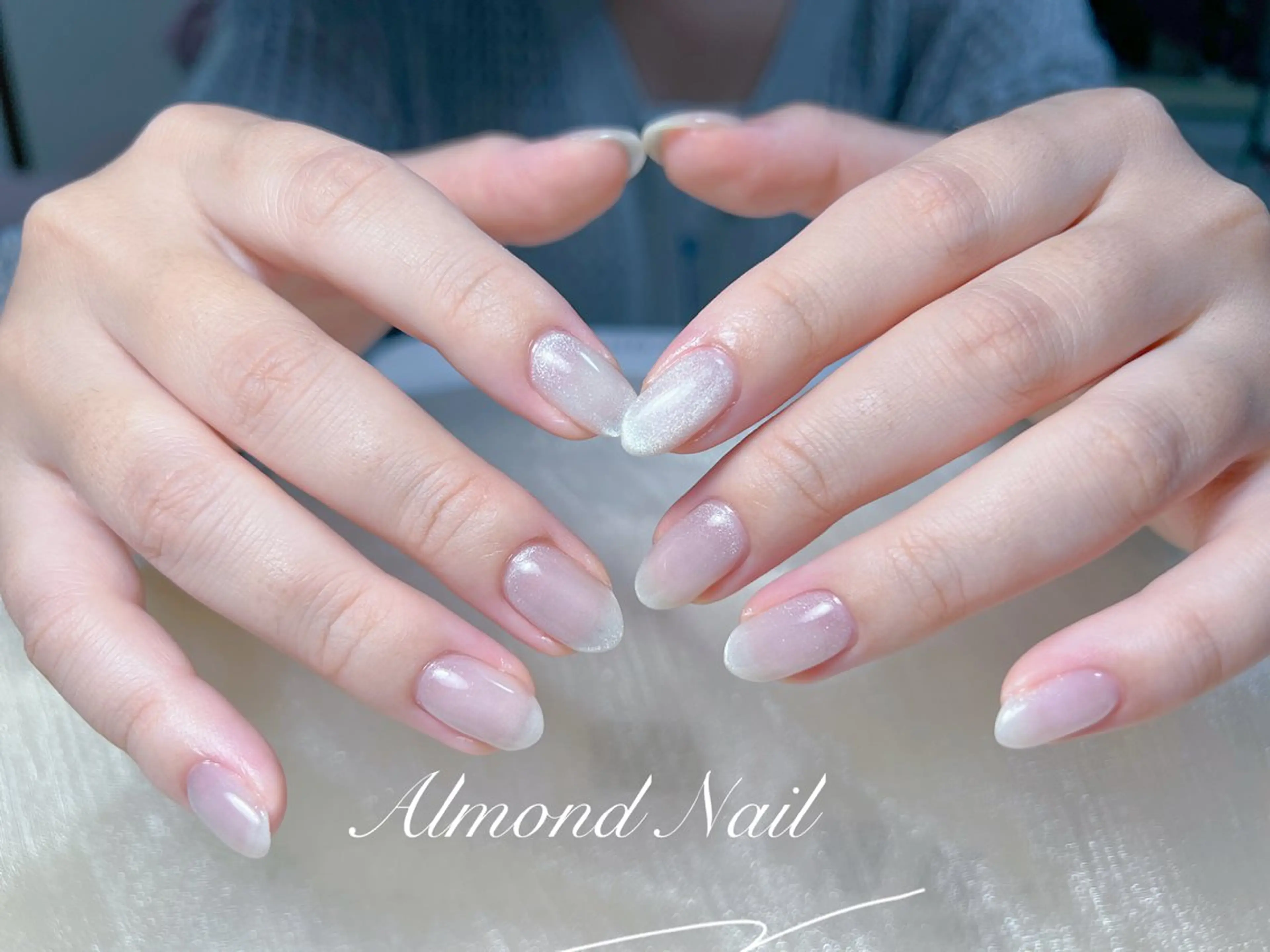 ネイル ハンドネイル Almond Nail 亀戸のネイルデザイン