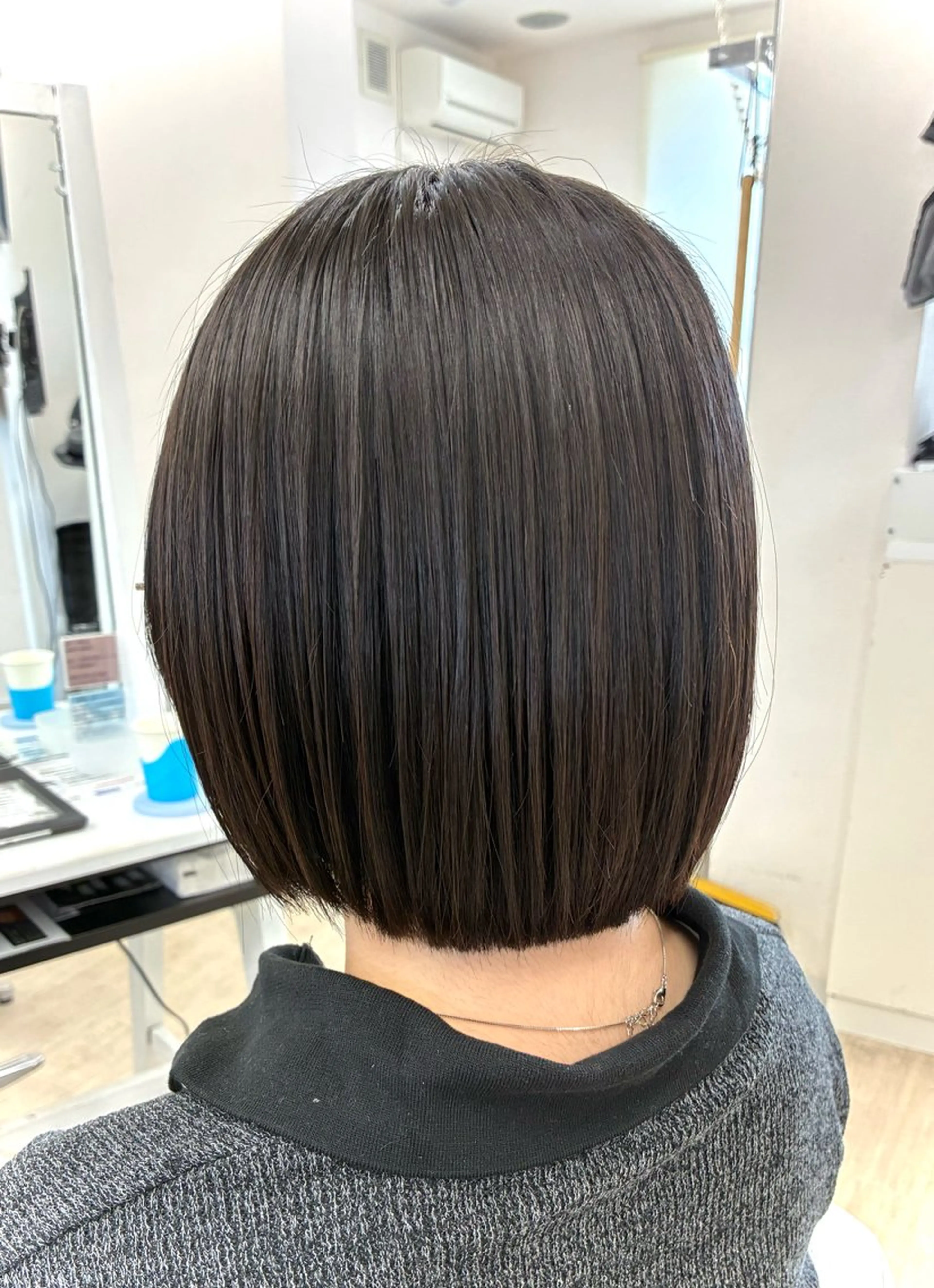 ミディアム ボブ カット 縮毛矯正 garden小山店 Yuka🌿のヘアスタイル