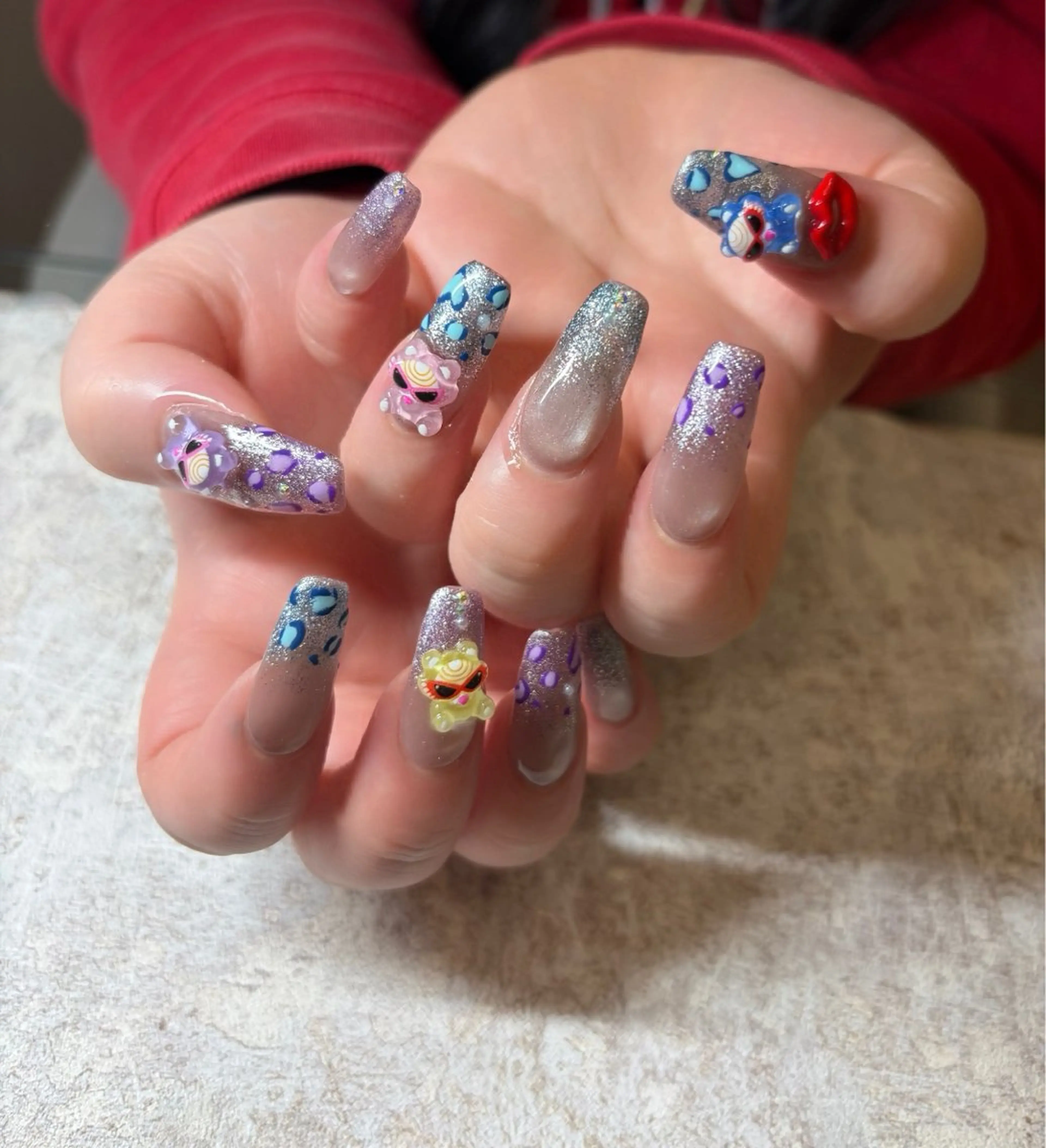 ネイル Lowé所属・Lowé みるくのネイルデザイン