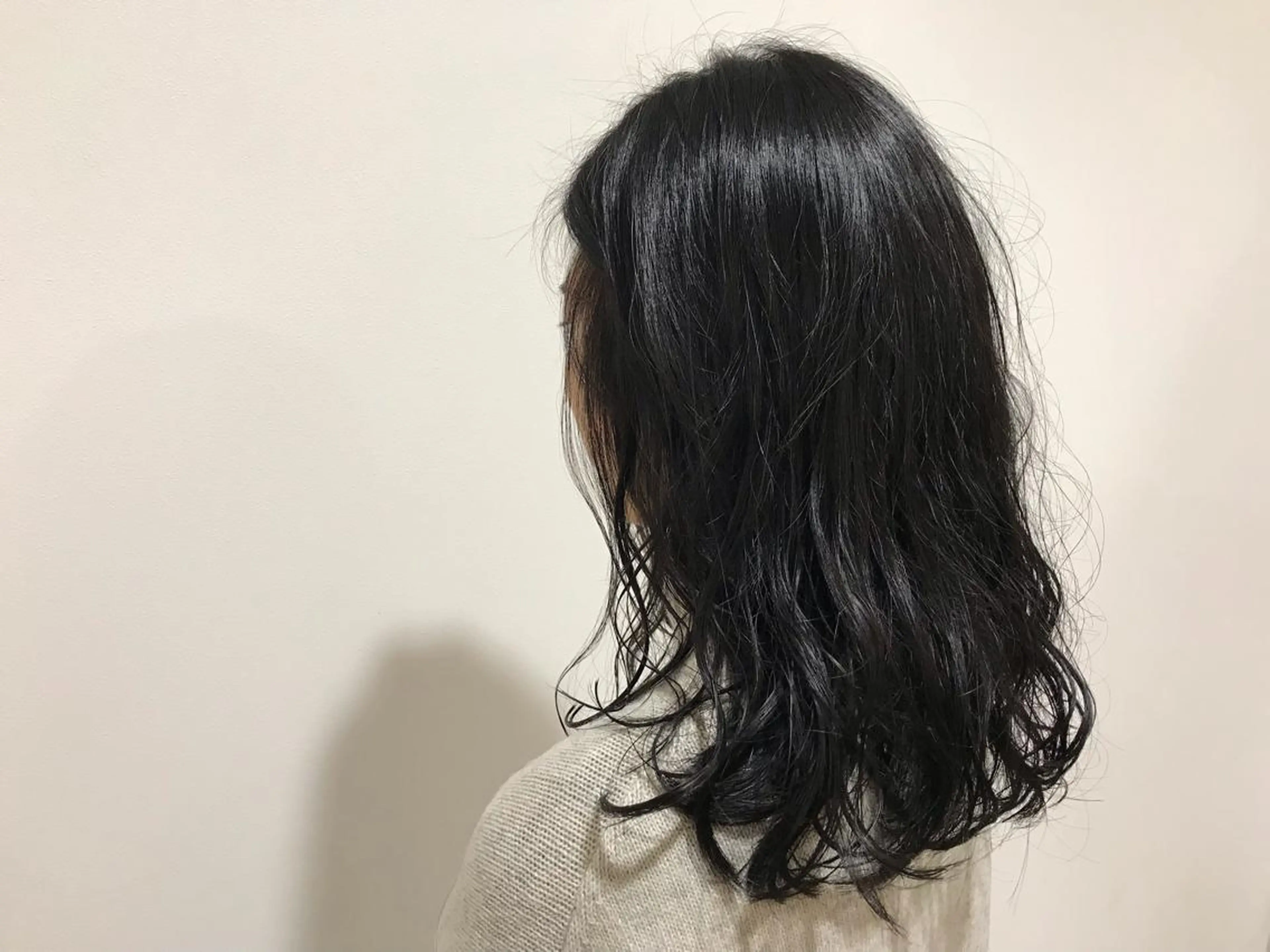 セミロング パーマ 暖色カラー🍊 ボブ🌿顔周りcutのヘアスタイル