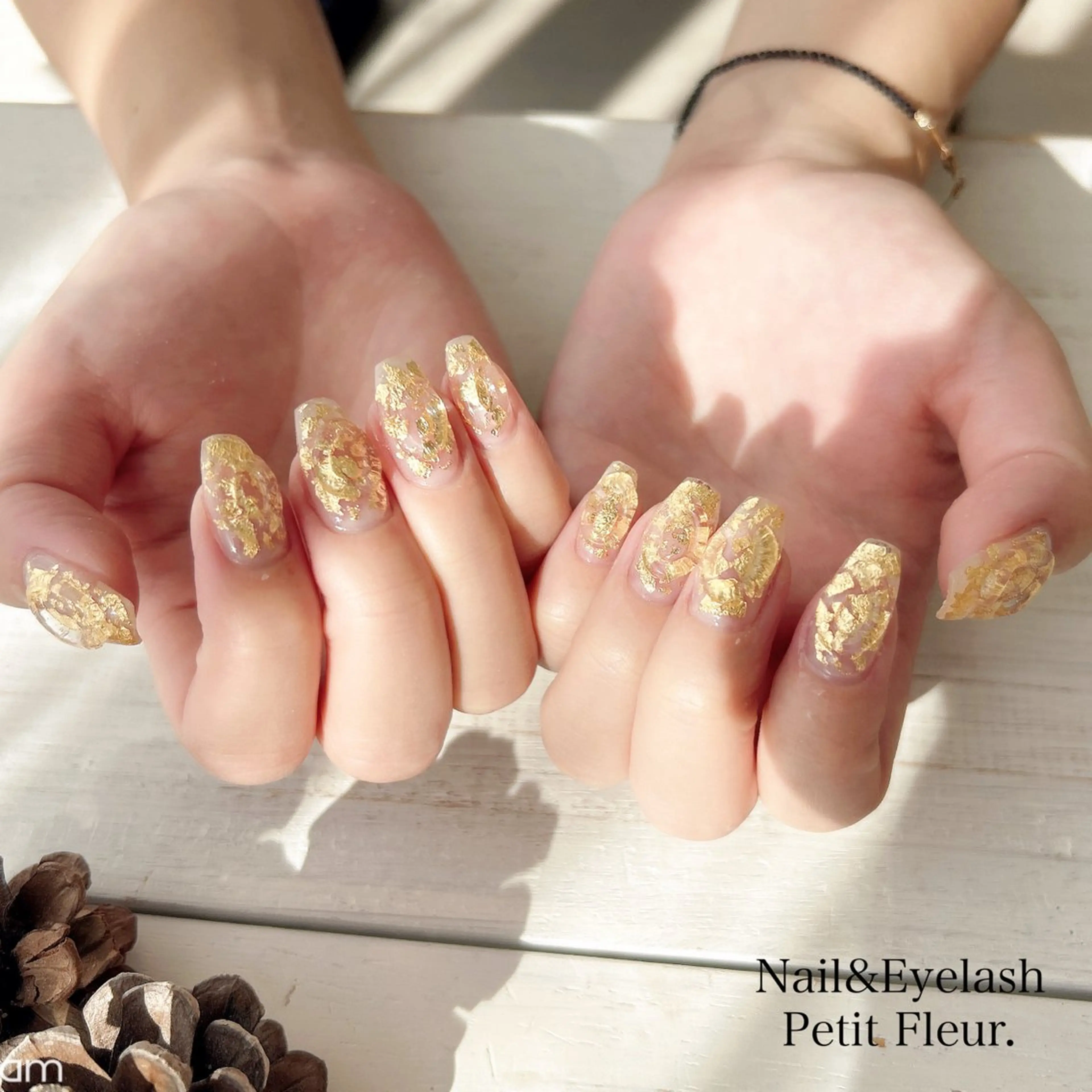 ネイル Petit Fleur所属・青柳 亜梨奈のマツエク・マツパデザイン