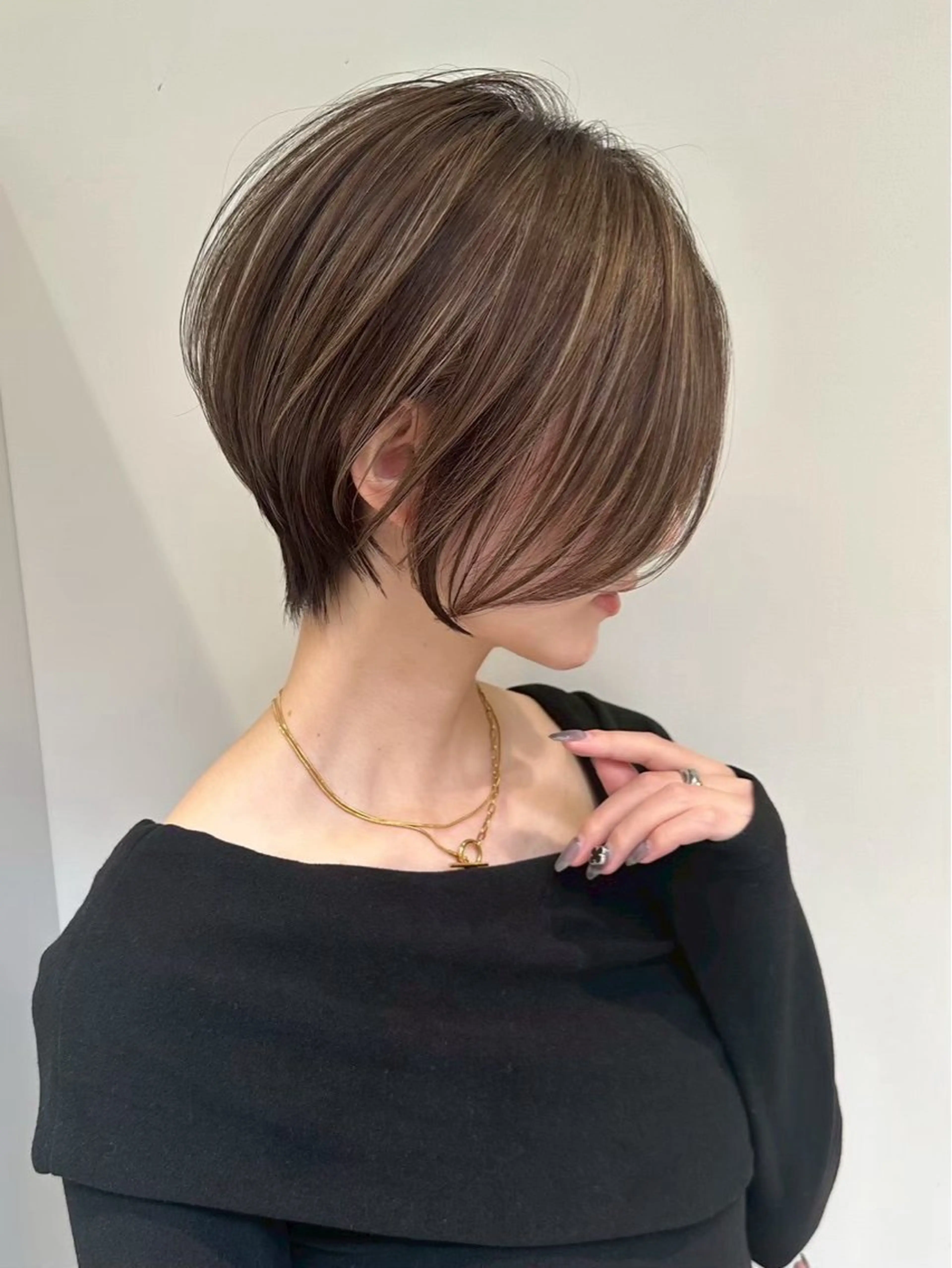 ショート ヘアカラー 🎀 透明感カラー / 錦糸町のヘアスタイル