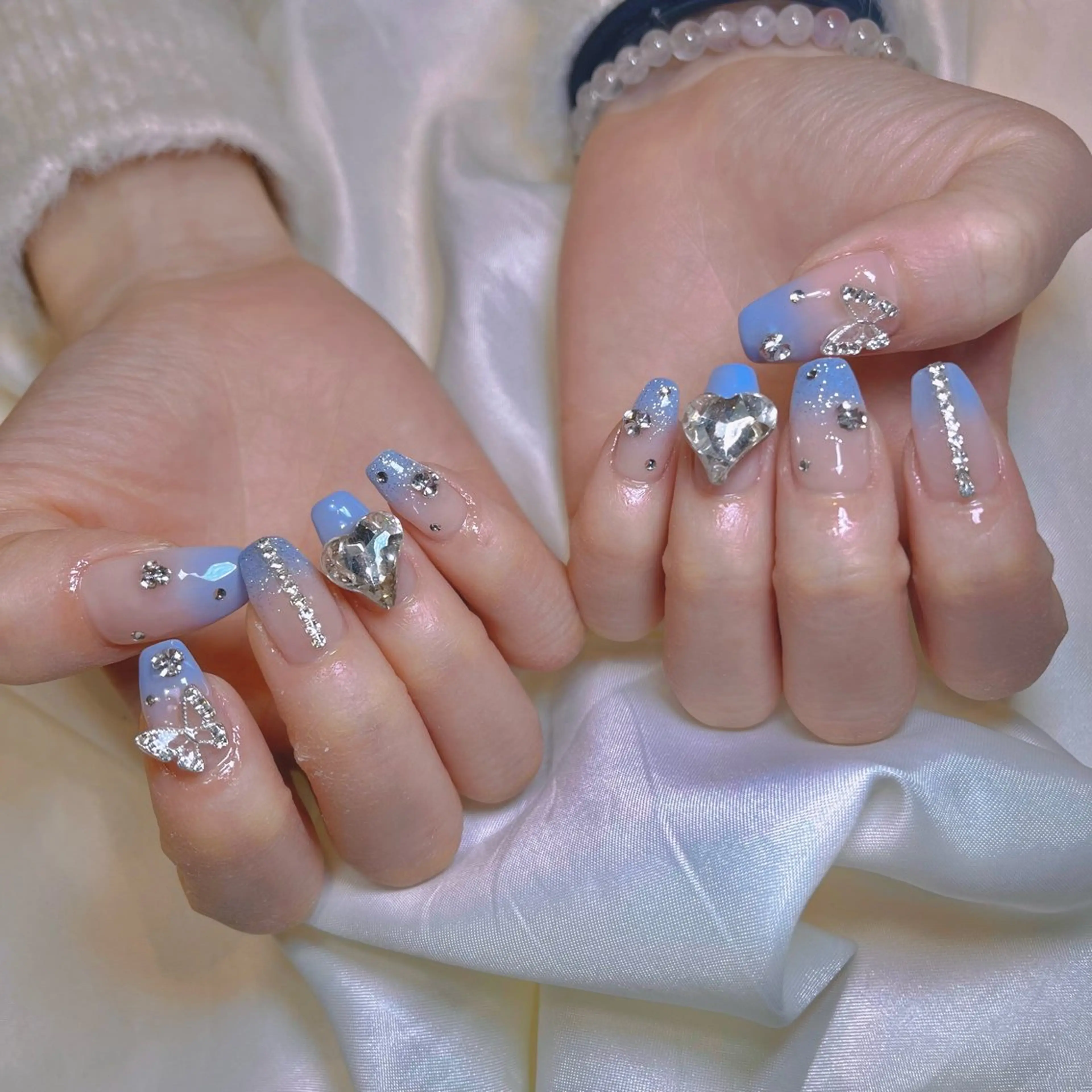 ネイル mily_harajuku所属・韓国ネイル☁️ haruna🌛のネイルデザイン