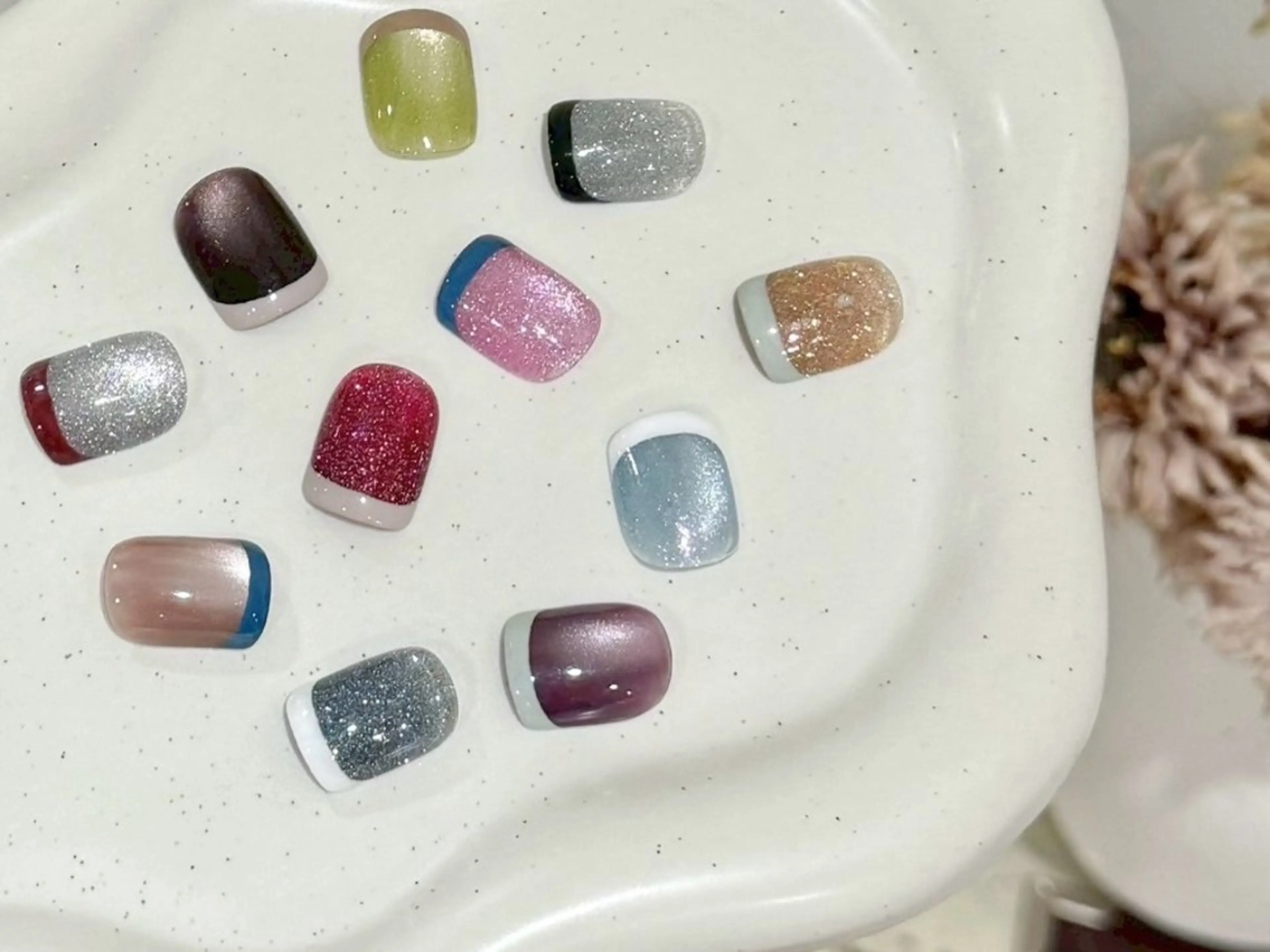 秋のひとくせ。｜フィルイン×オフ込【バイカラーフレンチ】¥5,300の写真