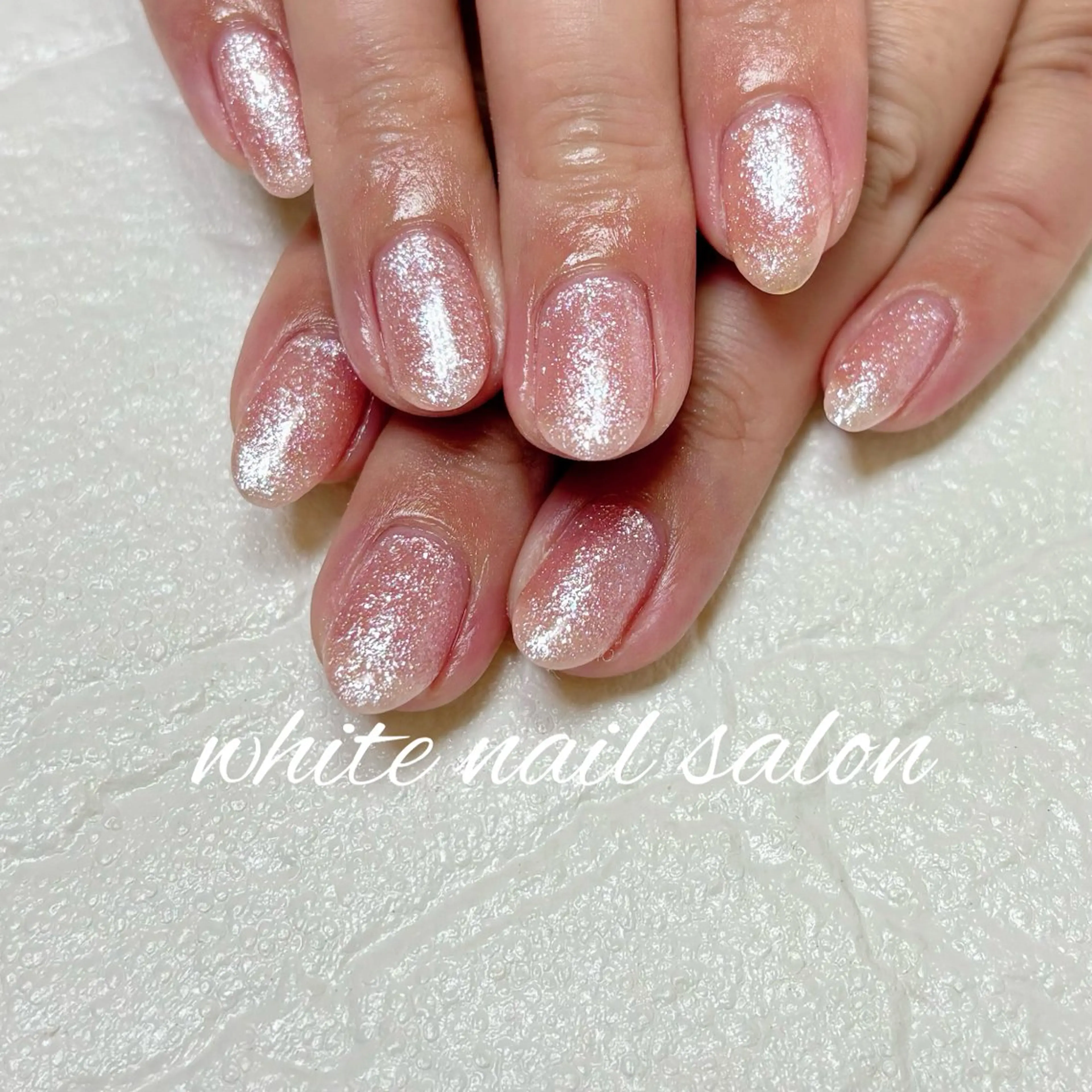 ネイル シンプルネイル ホワイト ハンドネイル white nail salonのネイルデザイン