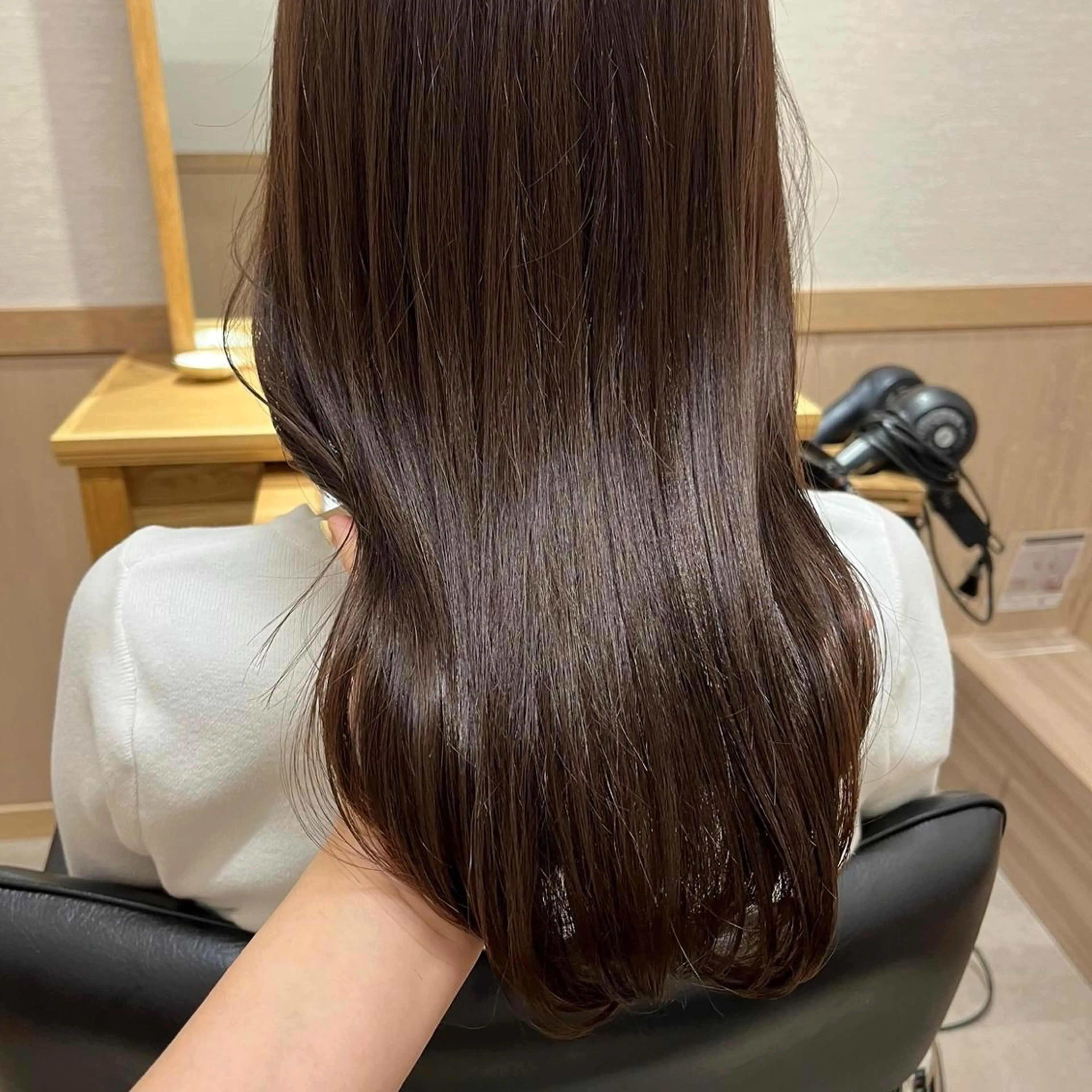 カラー gotodayシェアサロン名古屋店所属・フリーランス美容師 mikaのヘアスタイル