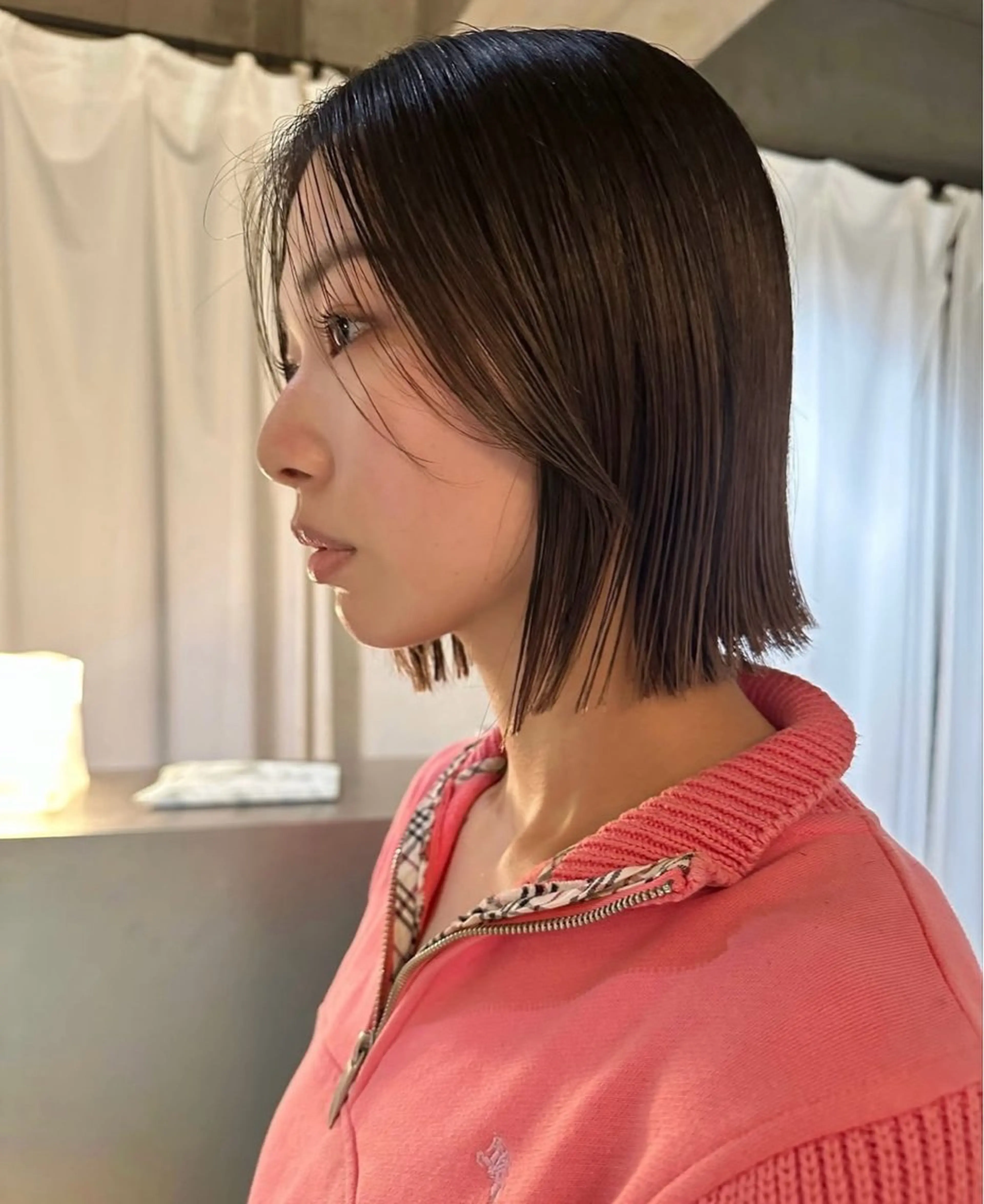 ミディアム ボブ 顔まわりレイヤー レイヤーカット 外ハネヘア 小雪 /ショート/ボブのヘアスタイル