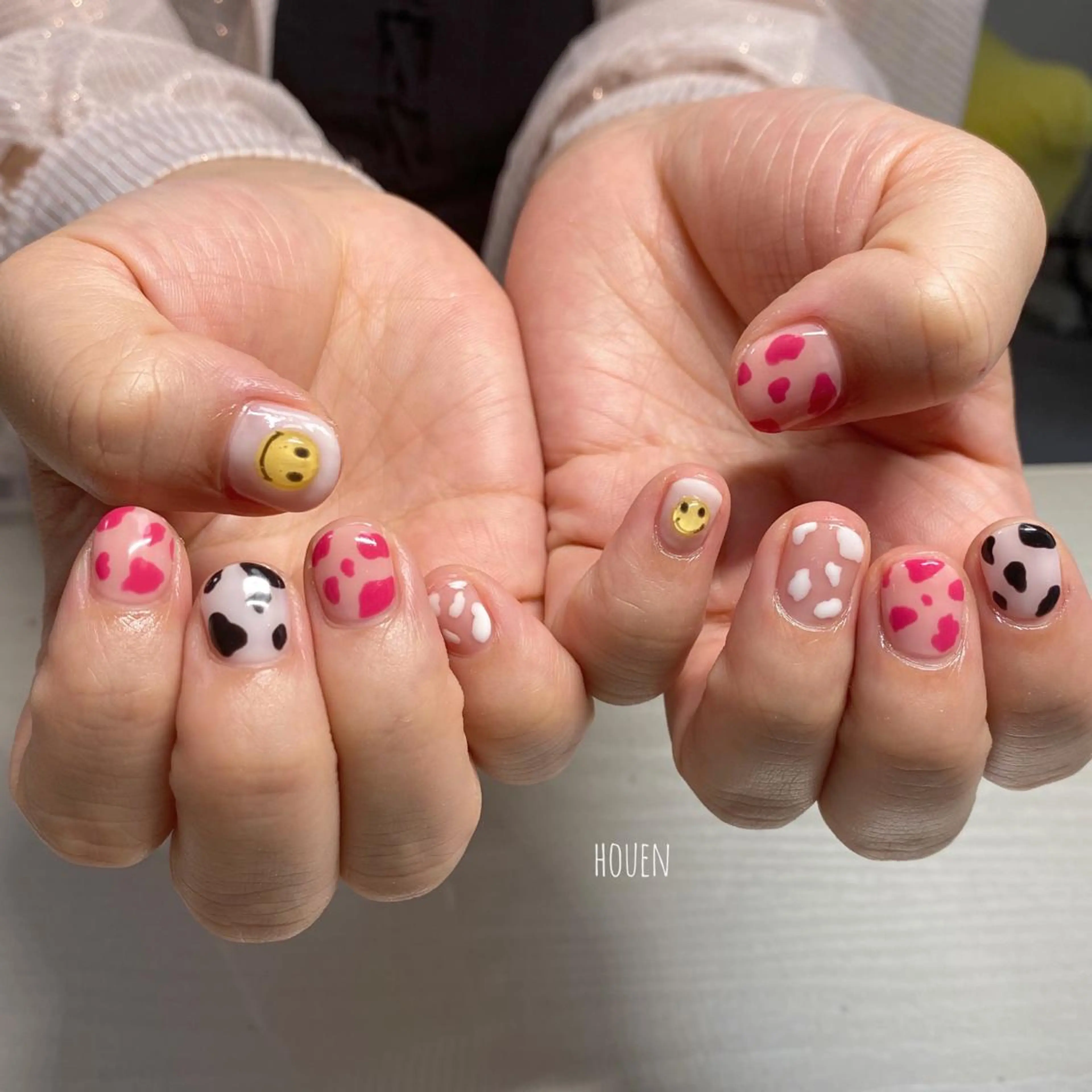 ネイル 持ち込み I P'ink nail salon所属・I pinknail 韓国風·持ち込み専門のネイルデザイン