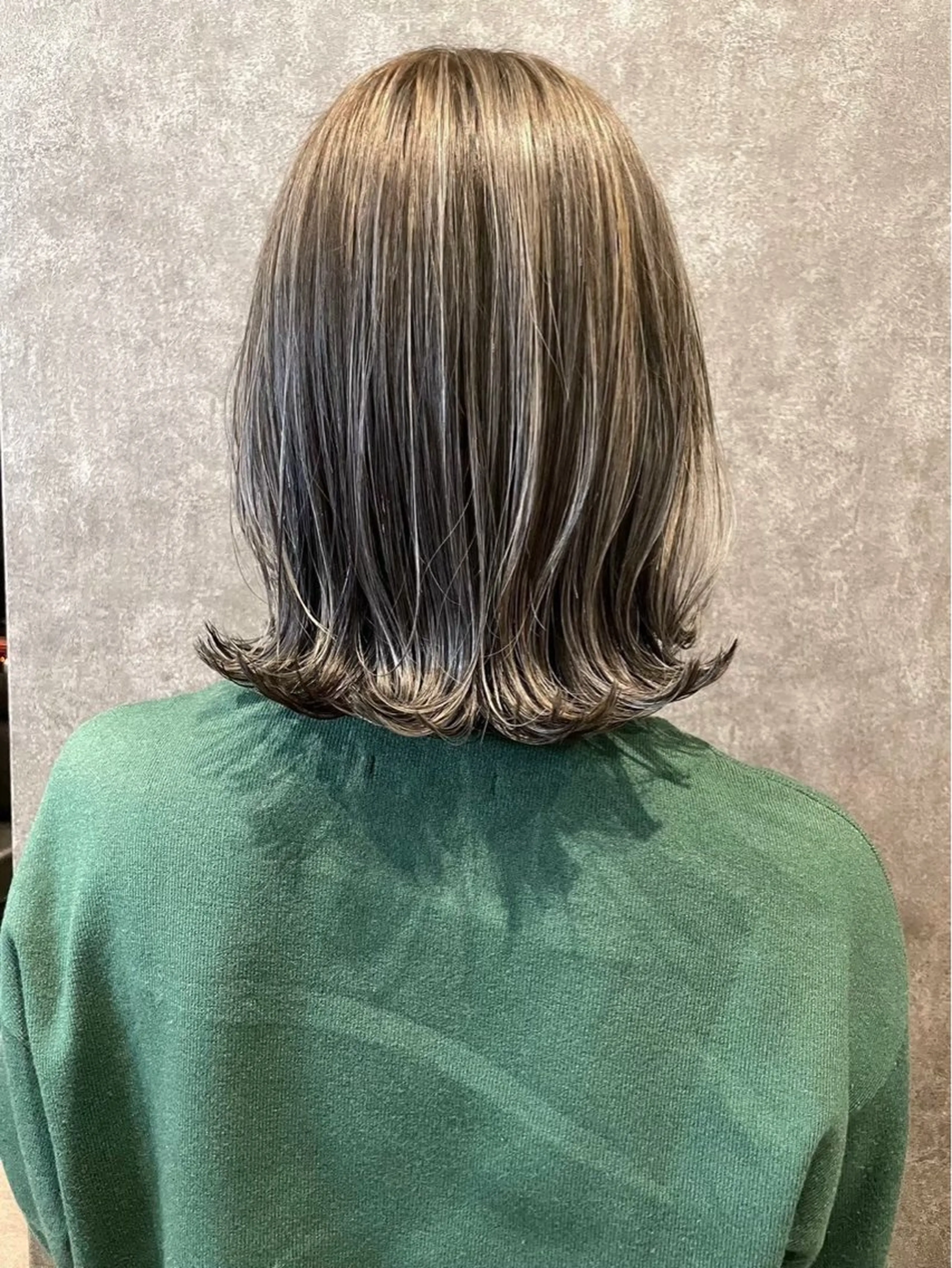 ミディアム カット ヘアカラー トリートメント BUCKS【天王寺】 バックス【駅30秒】のヘアスタイル