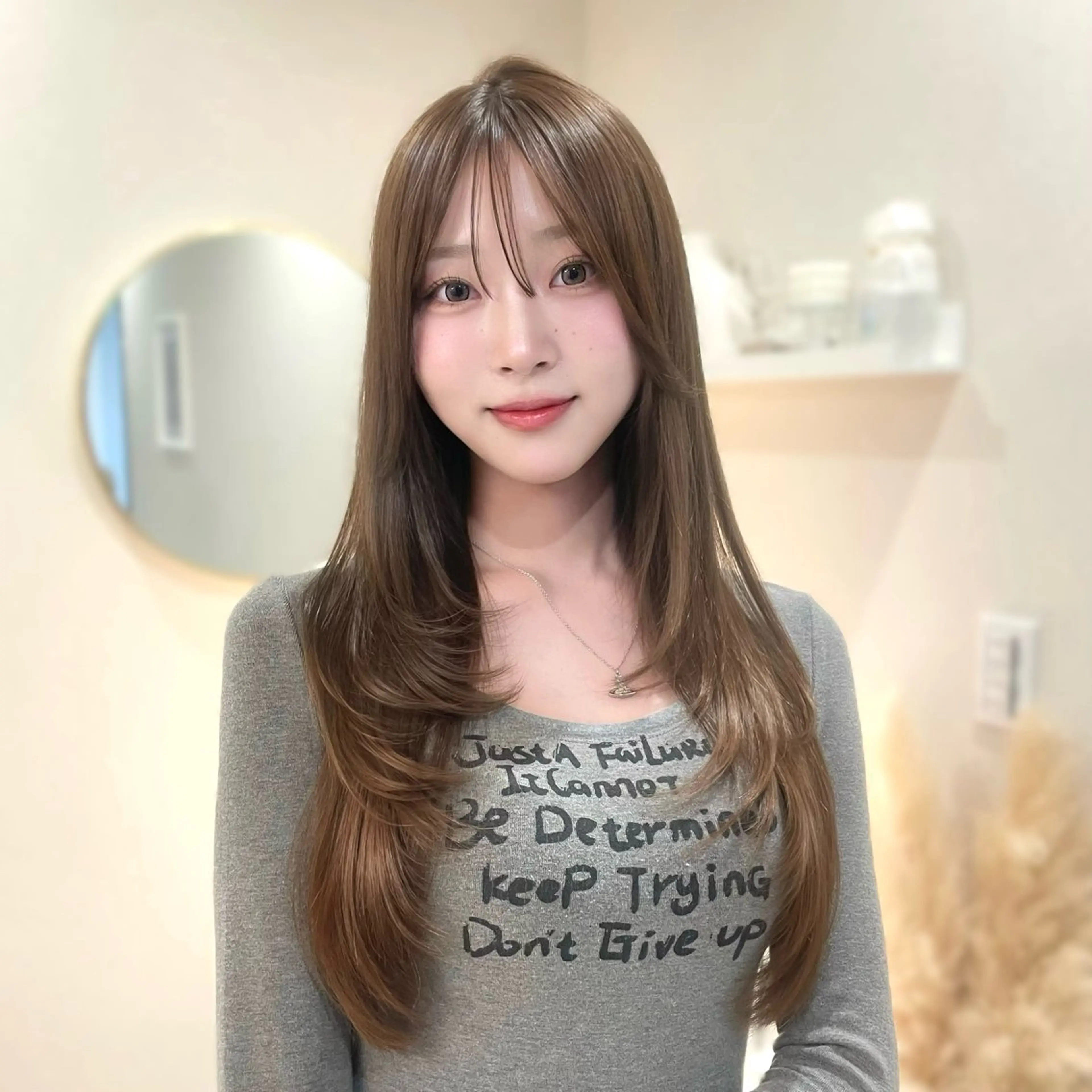 ロング カラー ブリーチ ブリーチなしカラー 髪質改善 韓国風ヘア レイヤーカット カット ヘアカラー トリートメント HINA🎀韓国ヘア / アイリストのヘアスタイル