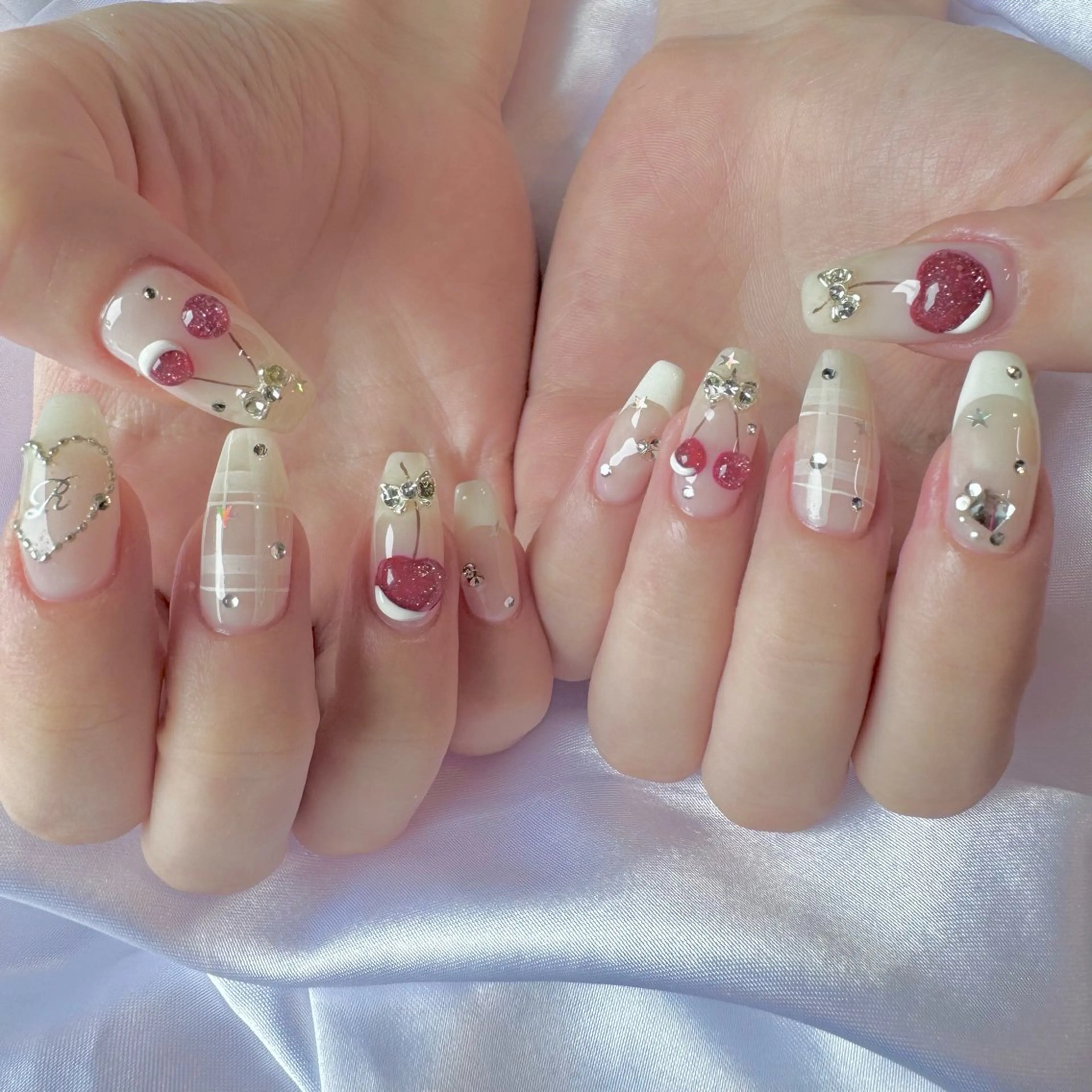 ネイル ハンドネイル nail salon e'mu💐のネイルデザイン