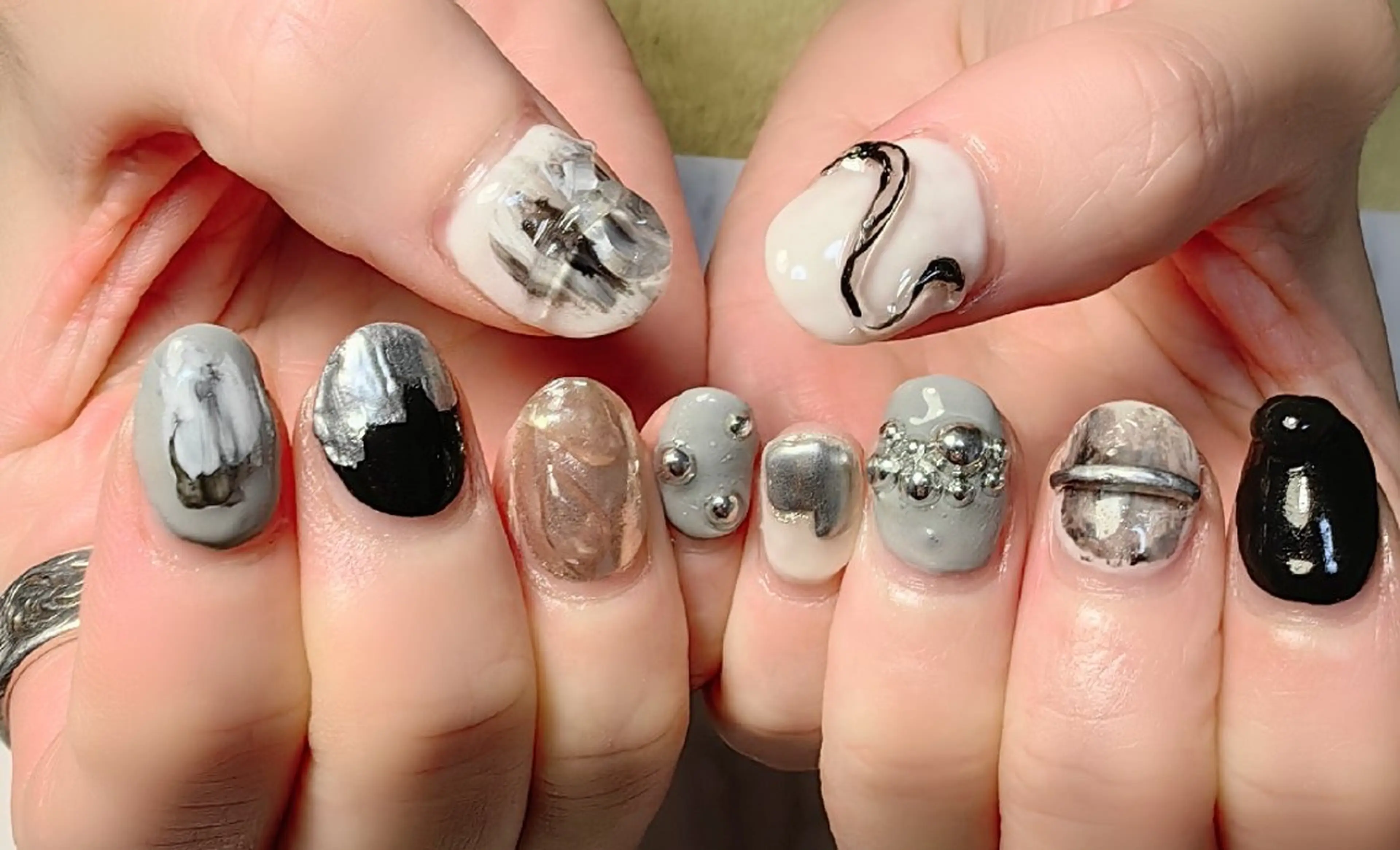 ネイル ニュアンスネイル ハンドネイル reve あやののネイルデザイン