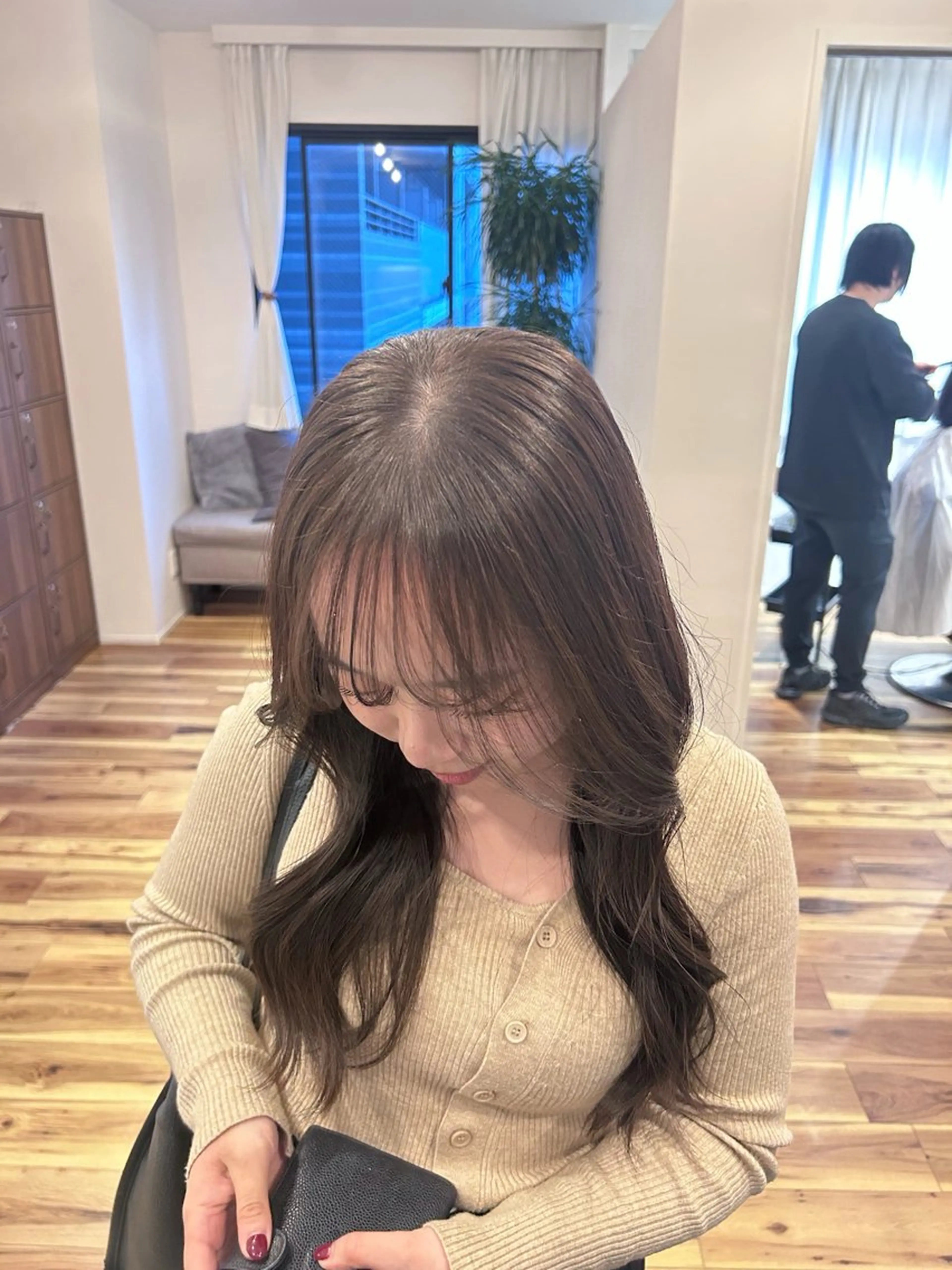 ロング ANs. YUIのヘアスタイル