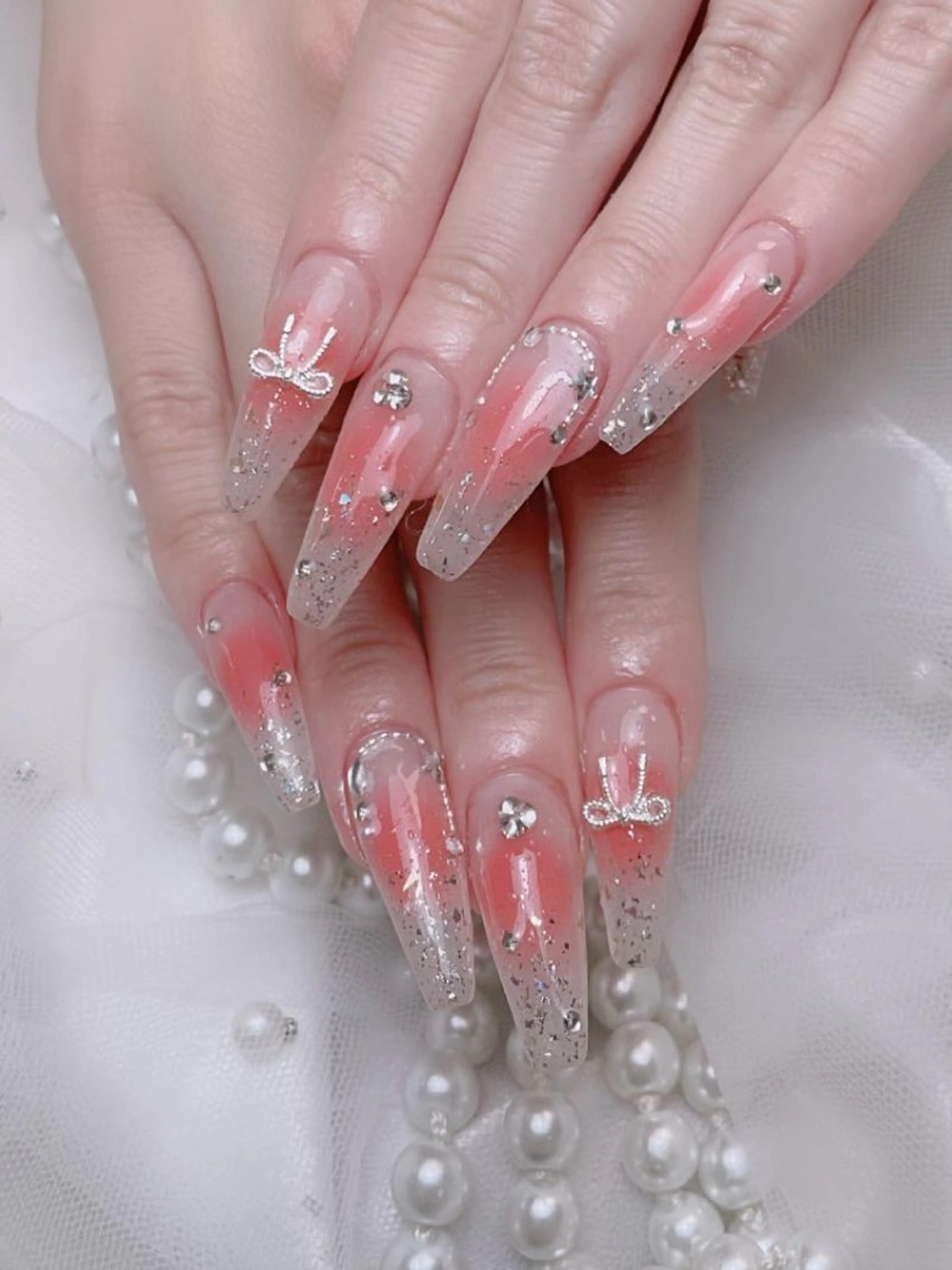 ネイル フレンチネイル ジェルネイル ハート 韓国ネイル マグネットネイル ハンドネイル ネイルサロン lotusのネイルデザイン