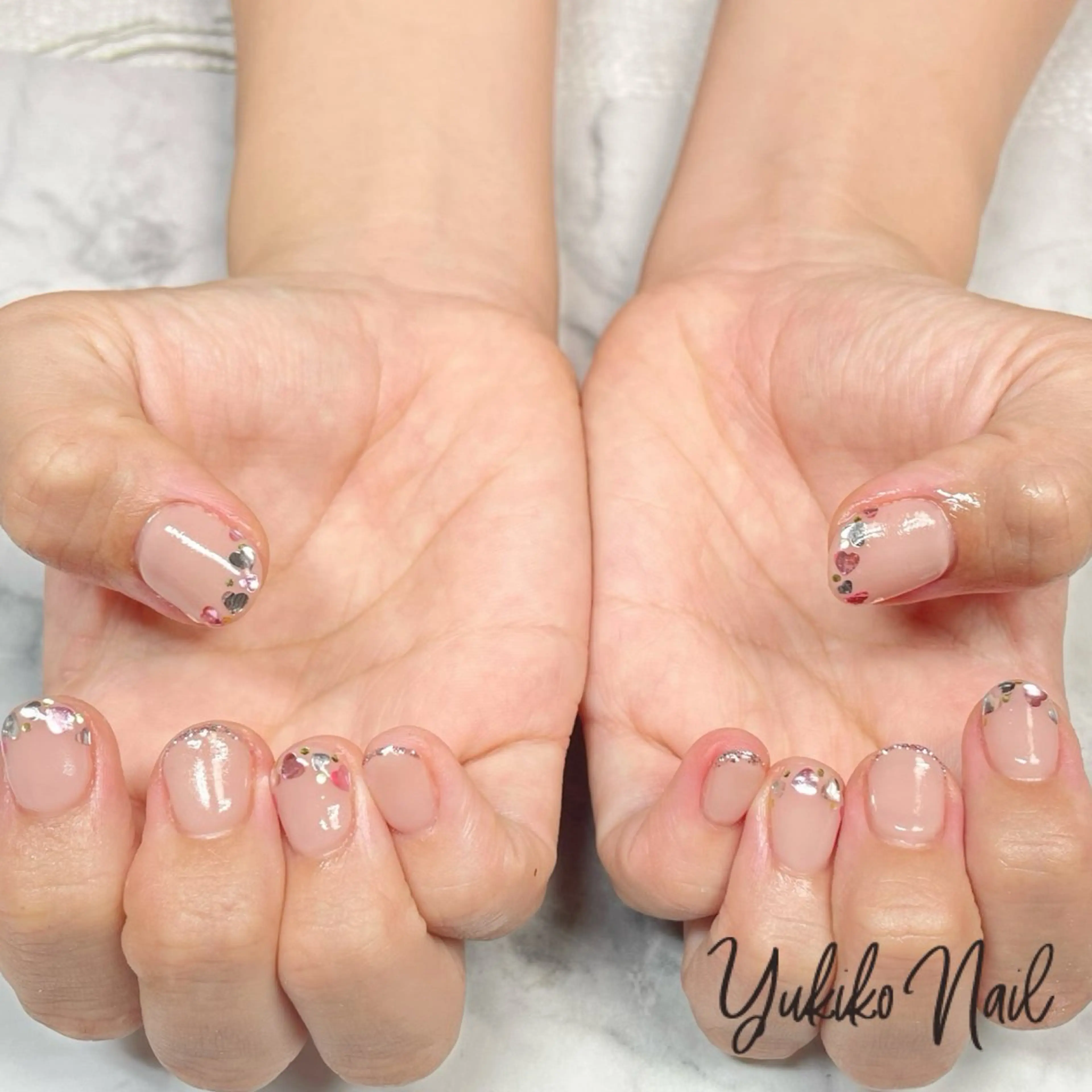 ネイル アートネイル フレンチネイル ハート ホログラムネイル ハンドネイル ユキコ ネイルのネイルデザイン