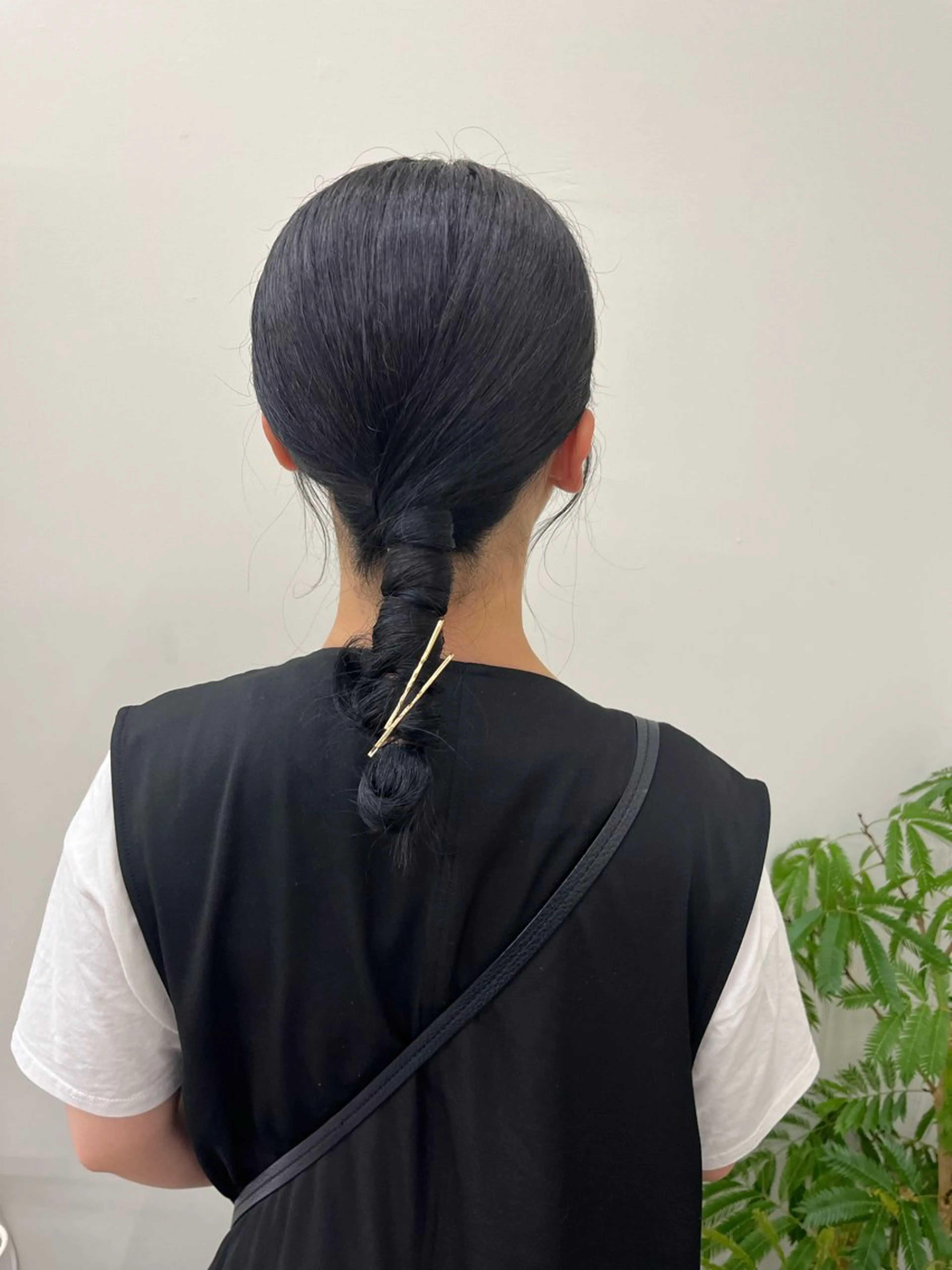 ロング カラー 黒髪 ブルーカラー ブルーブラック 似合わせカット🌼 沙奈のヘアスタイル