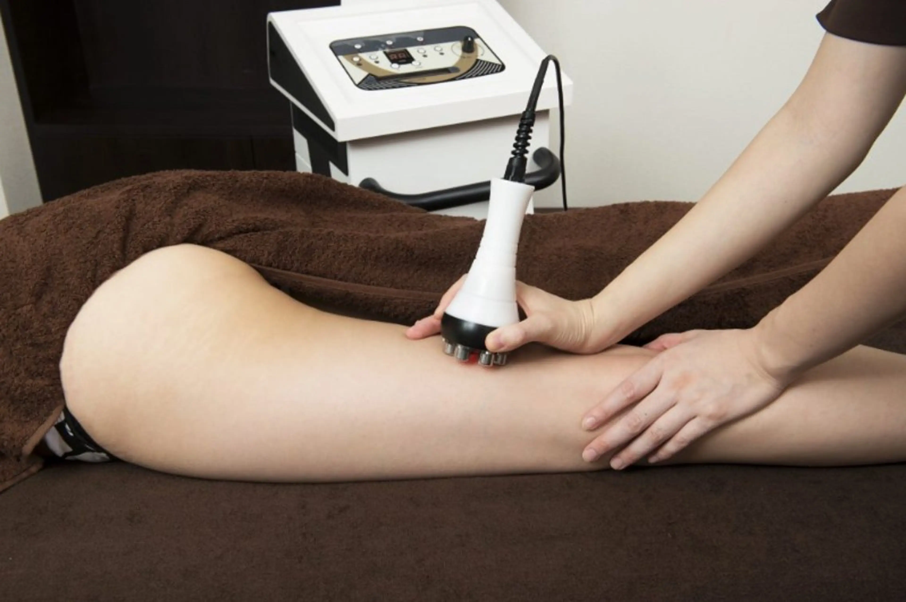 「ハイパー痩身(3-5箇所オーダー)  100分￥8800」ふくらはぎ・太もも・ヒッフ・腹・背中・二の腕から選べます♪の写真