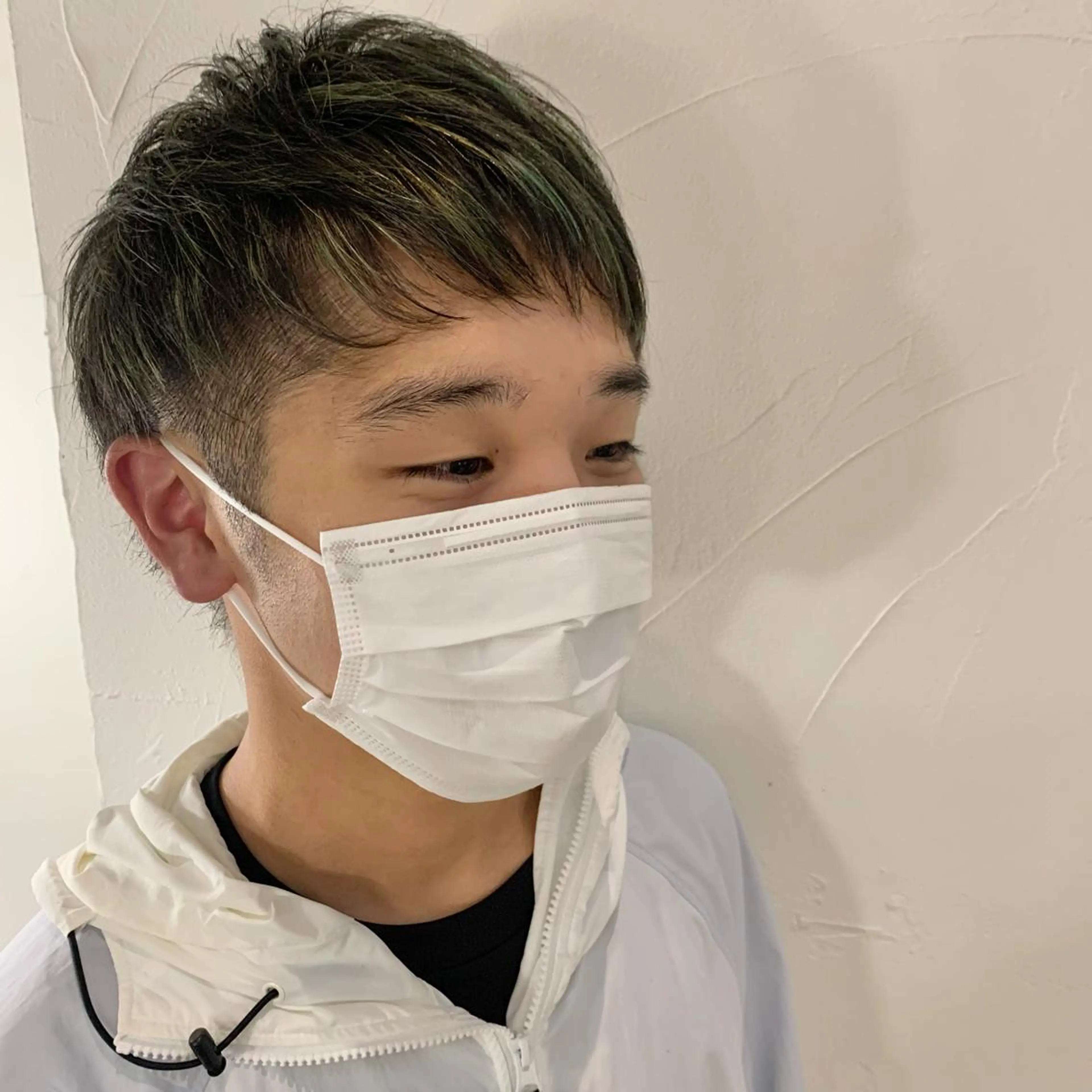 メンズ lico 新札幌所属・Lilly リリィのヘアスタイル