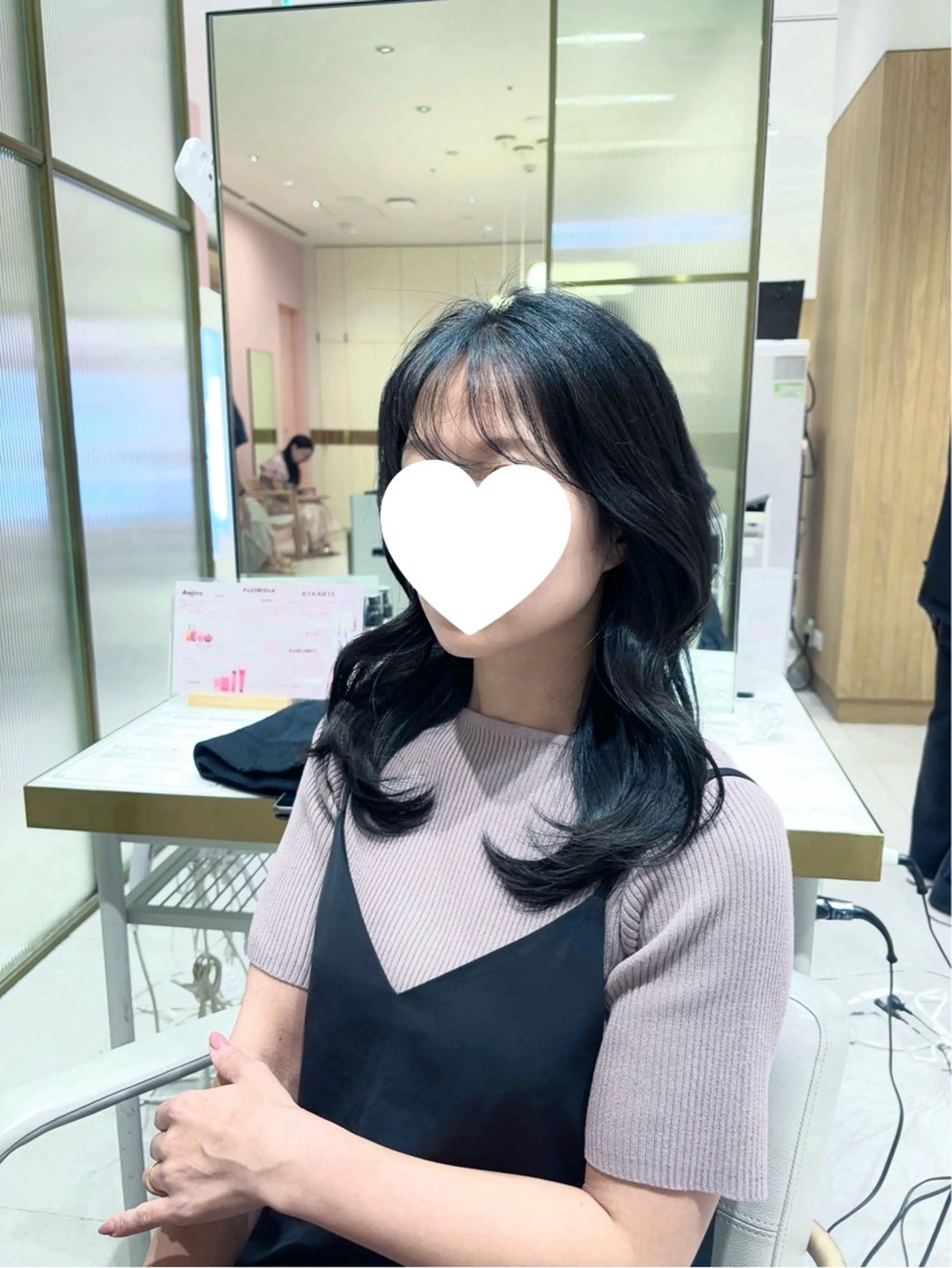 ロング カラー 透明感カラー / レイヤー/ mamiのヘアスタイル