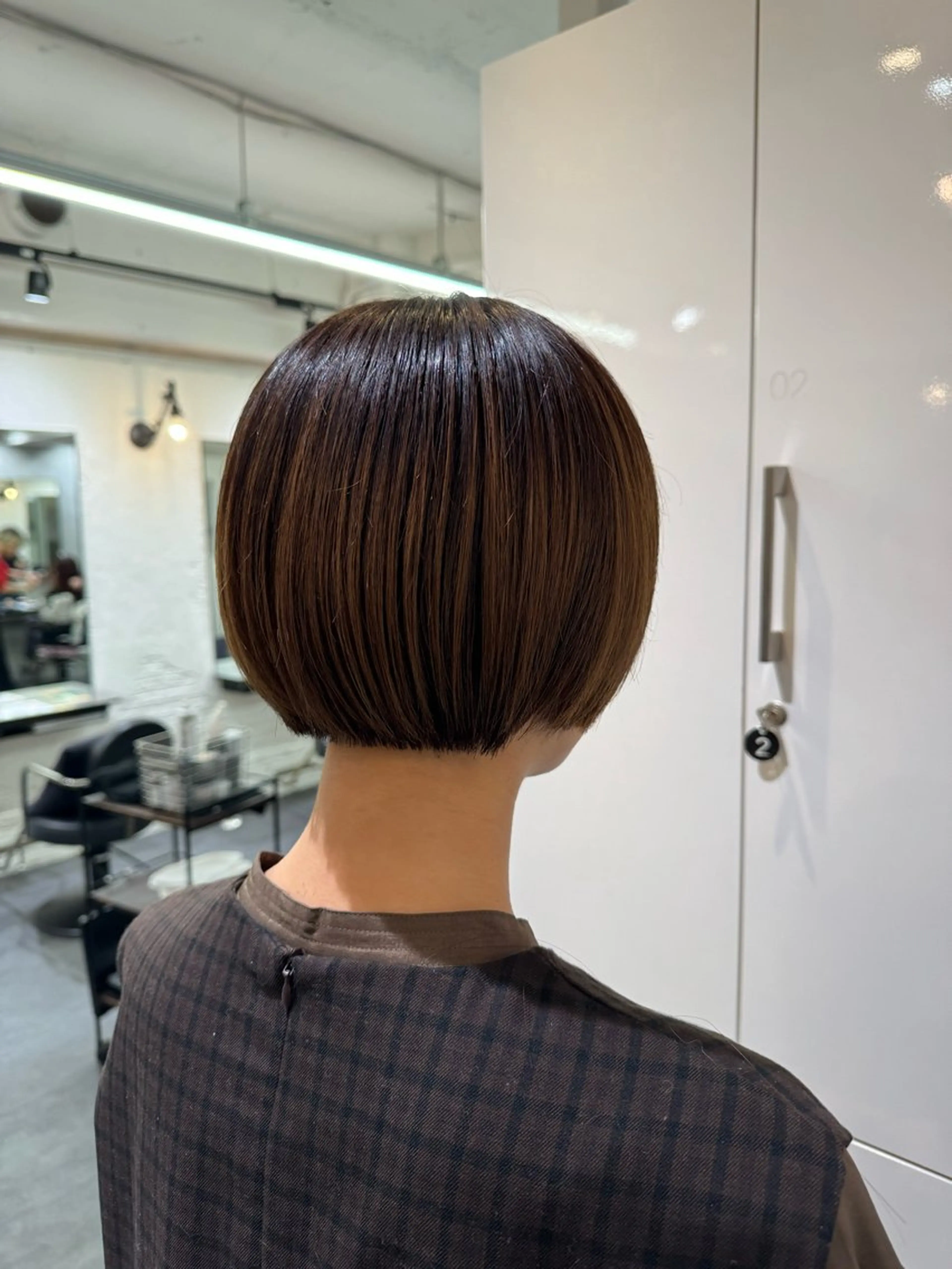 ショート 赤み無し柔らかカラー 【梅田】madokaのヘアスタイル