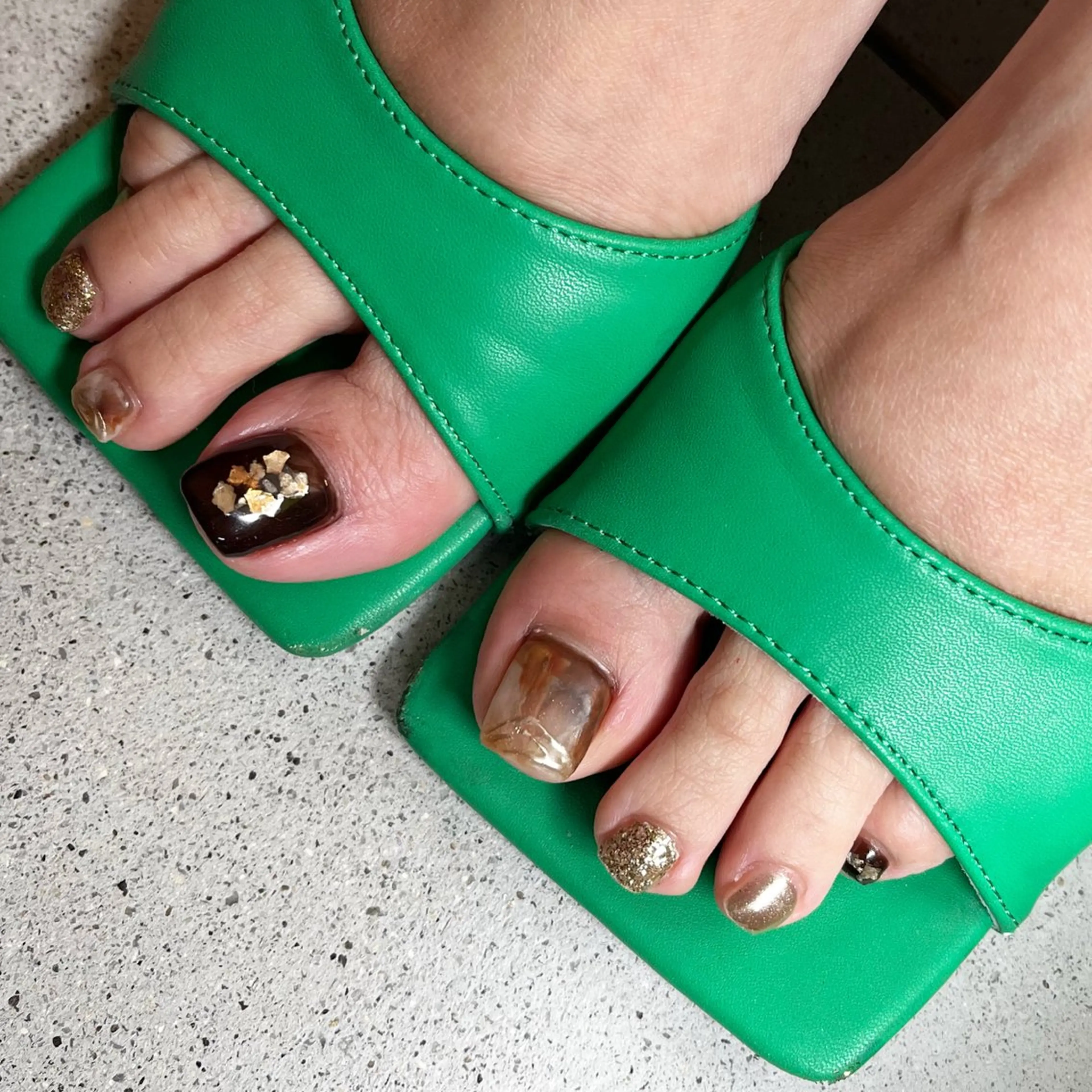 ネイル フットネイル K Aのネイルデザイン