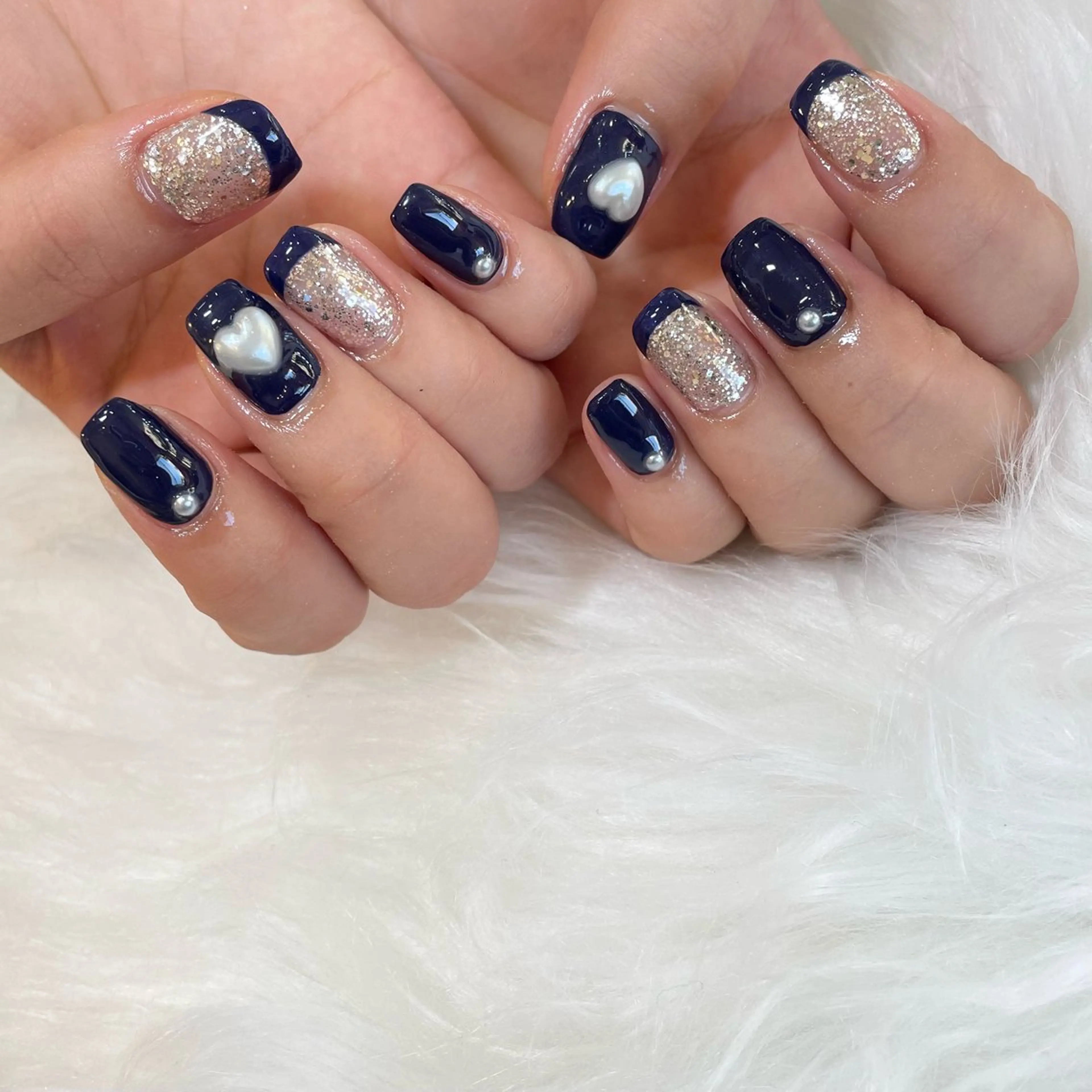 ネイル ネイビー Nail Salon Gummi.のネイルデザイン