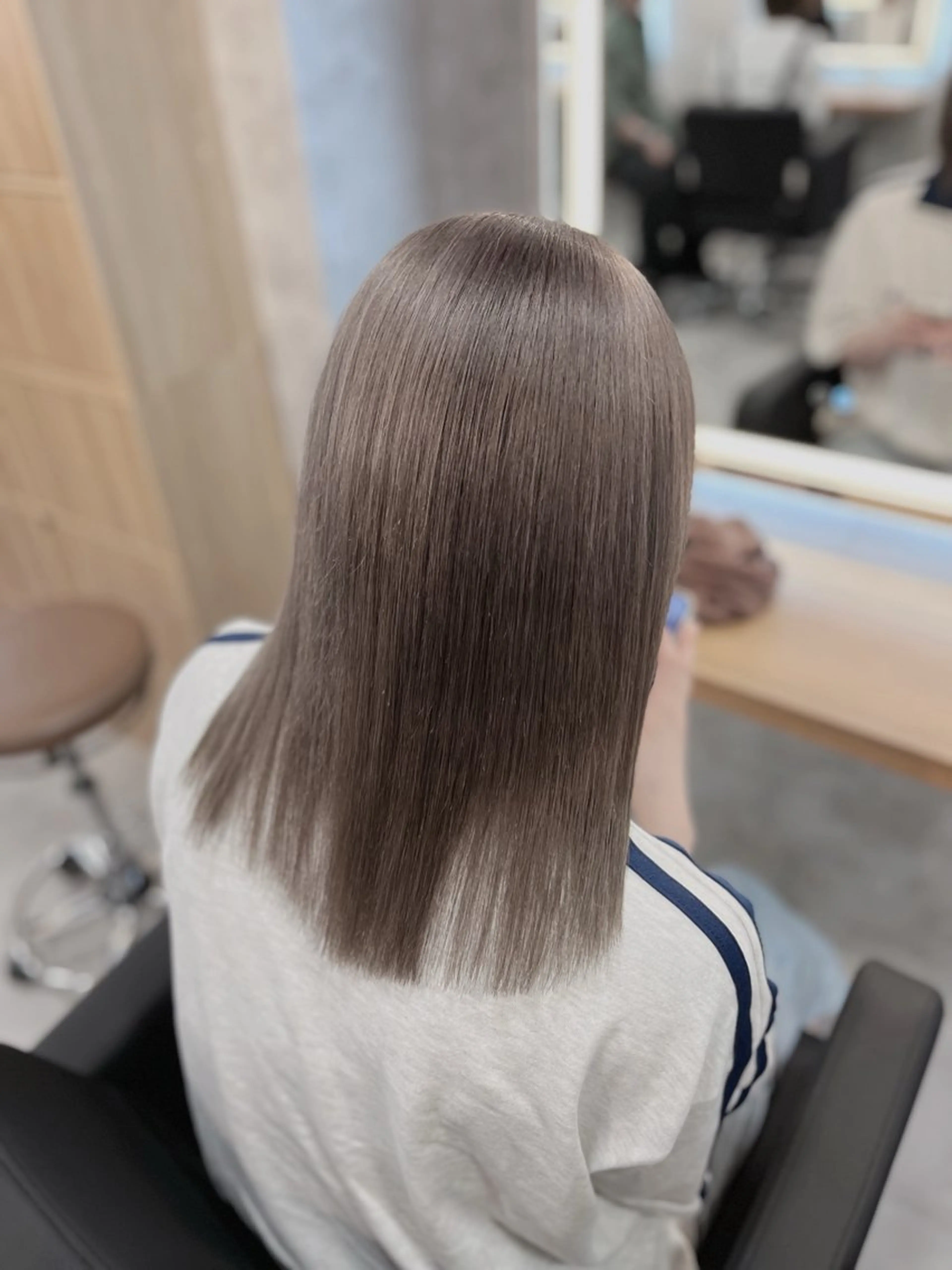 カラー ベージュカラー ブリーチ グレージュ ブリーチなしカラー ベージュ・グレー ジュ達人KOJIROのヘアスタイル