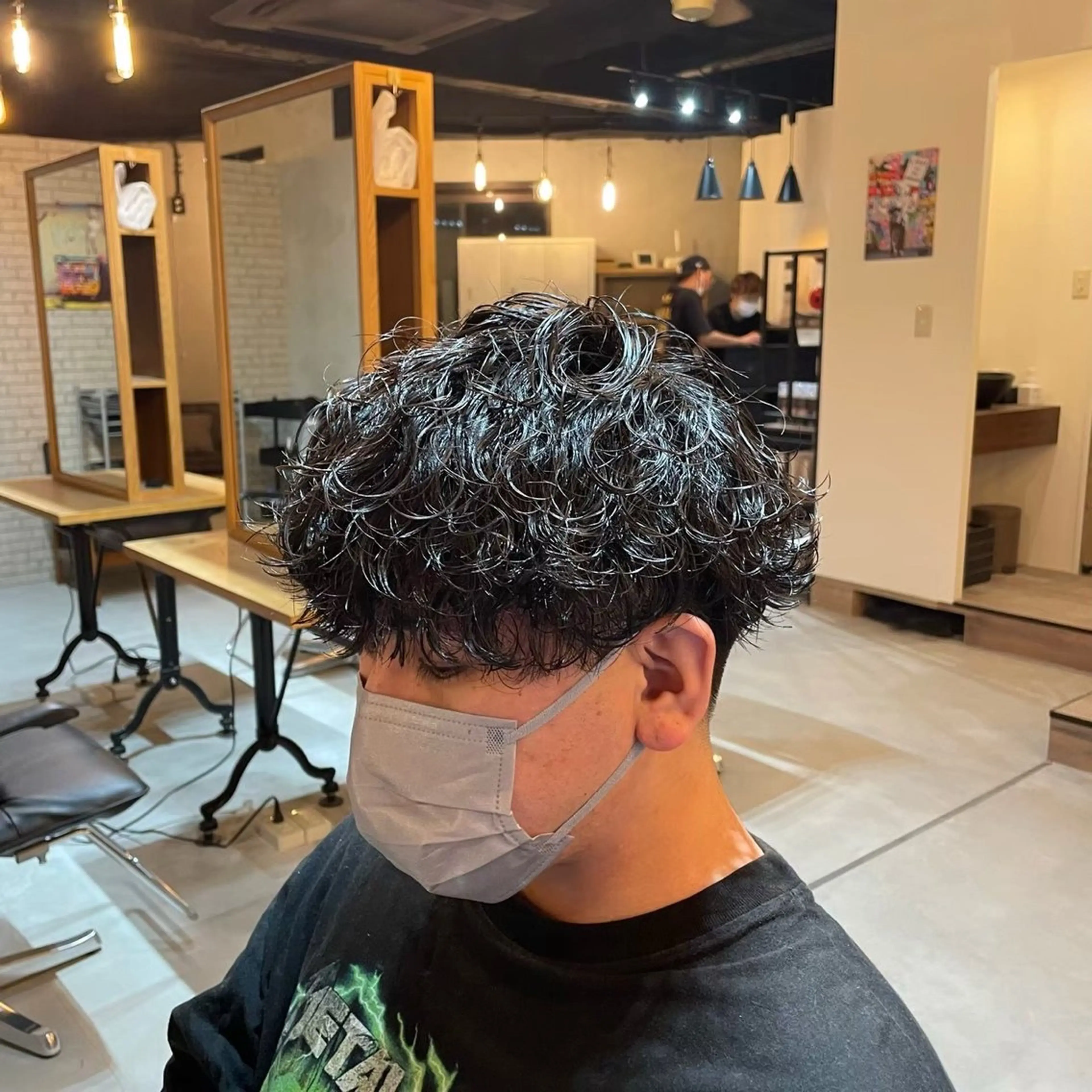 ショート パーマ メンズ おがた たくむの眉毛・アイブロウイメージ