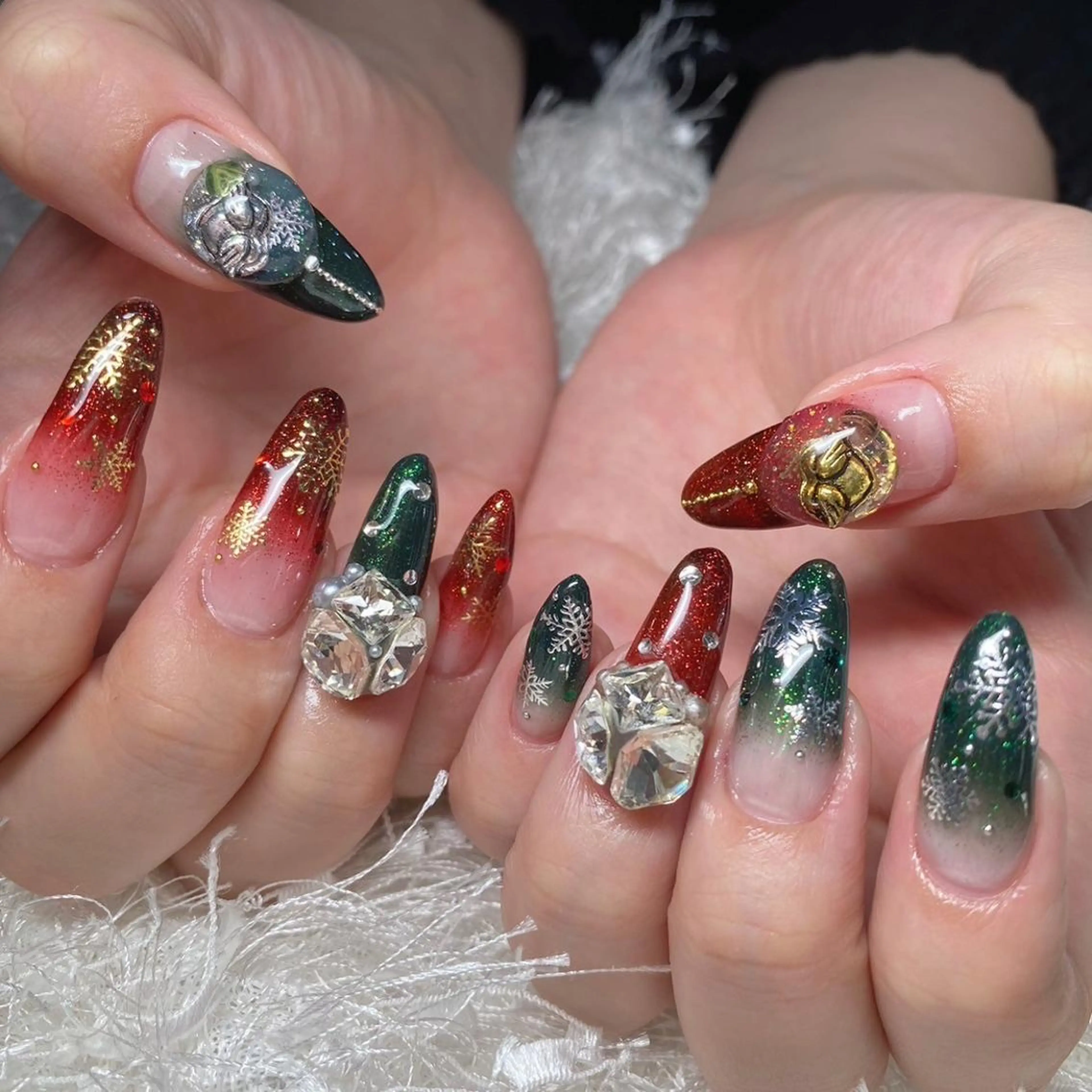 ネイル 長さ出し フレンチネイル ジェルネイル グラデーション 韓国ネイル ハンドネイル Nail&eye Belire 新宿のネイルデザイン