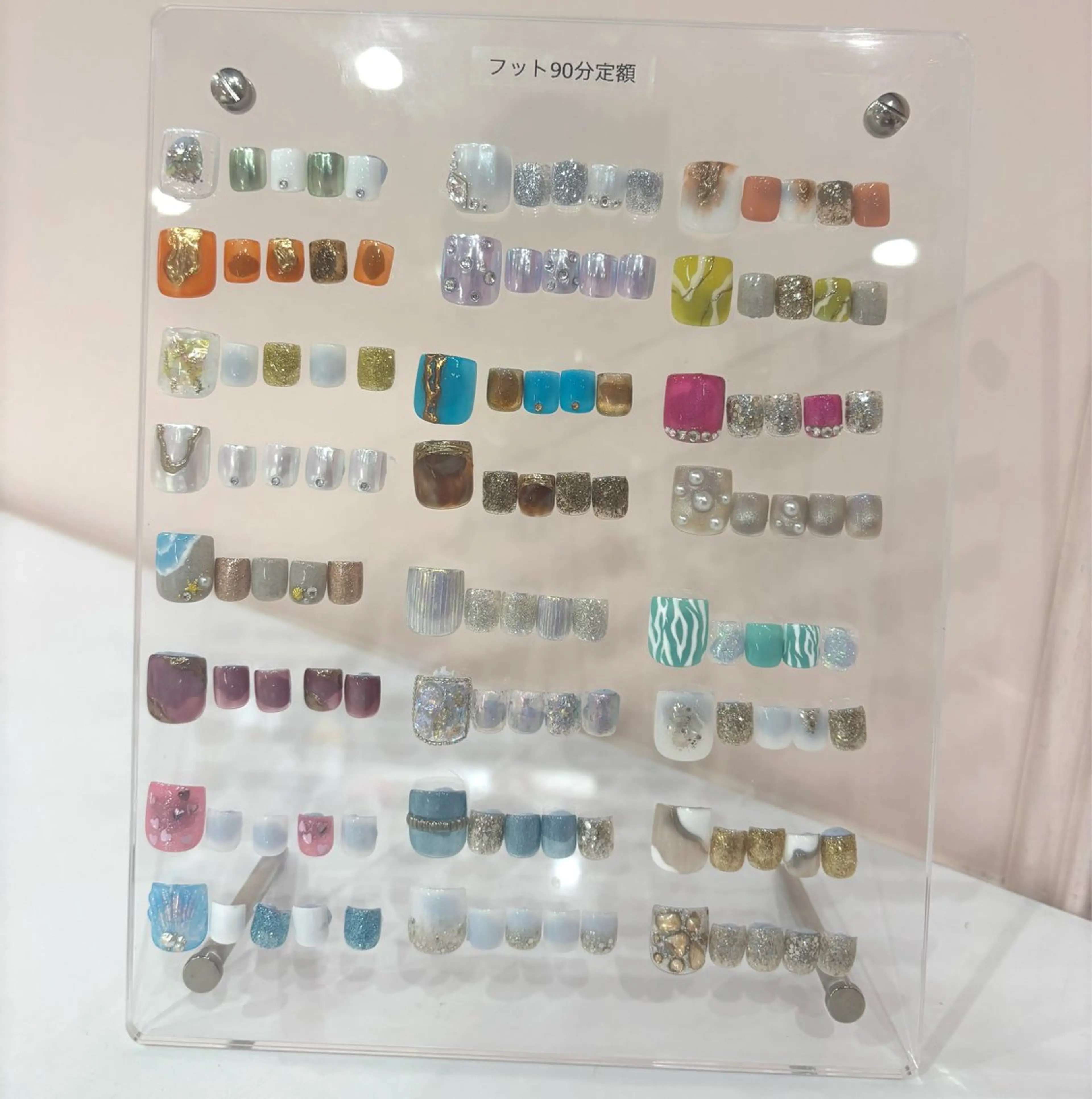 ネイル BEAUTY LINE 藤沢店所属・🐬🌺 SHIHOのネイルデザイン