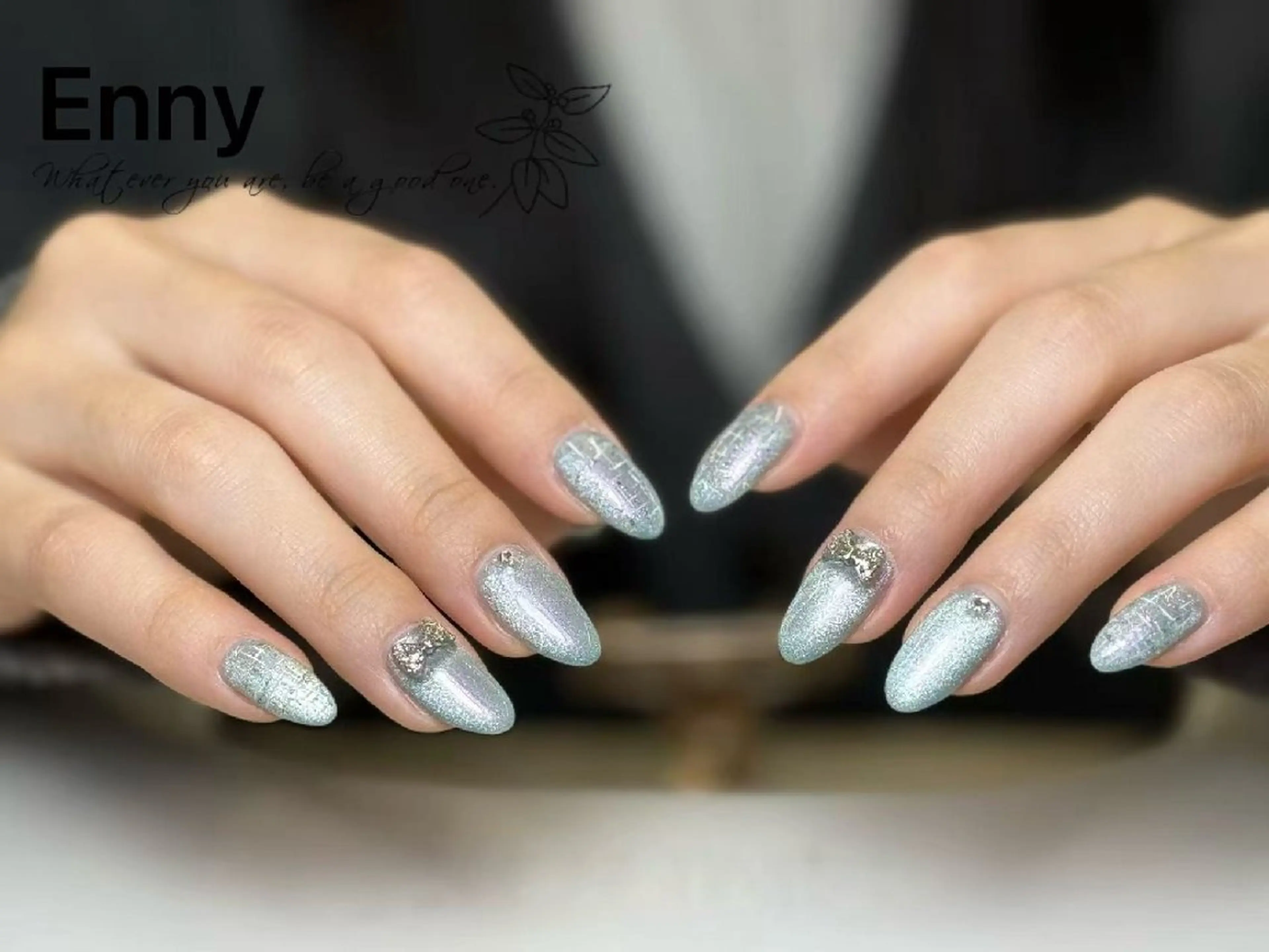 ネイル チークネイル フットネイル フレンチネイル ジェルネイル ガラスフレンチ ハンドネイル ル ナのネイルデザイン