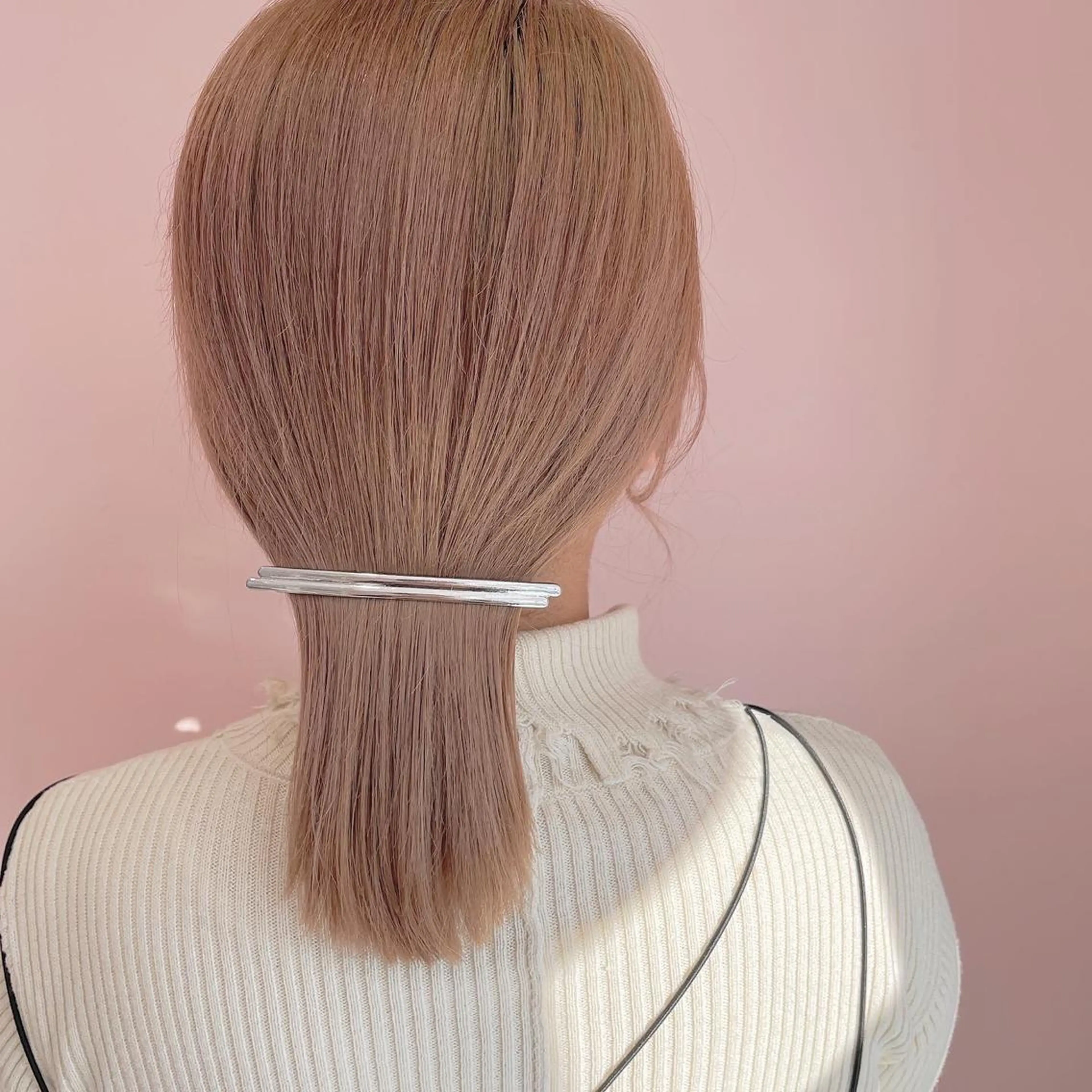 セミロング ヘアアレンジ レイヤーカット/ ハイトーンchimiのヘアスタイル