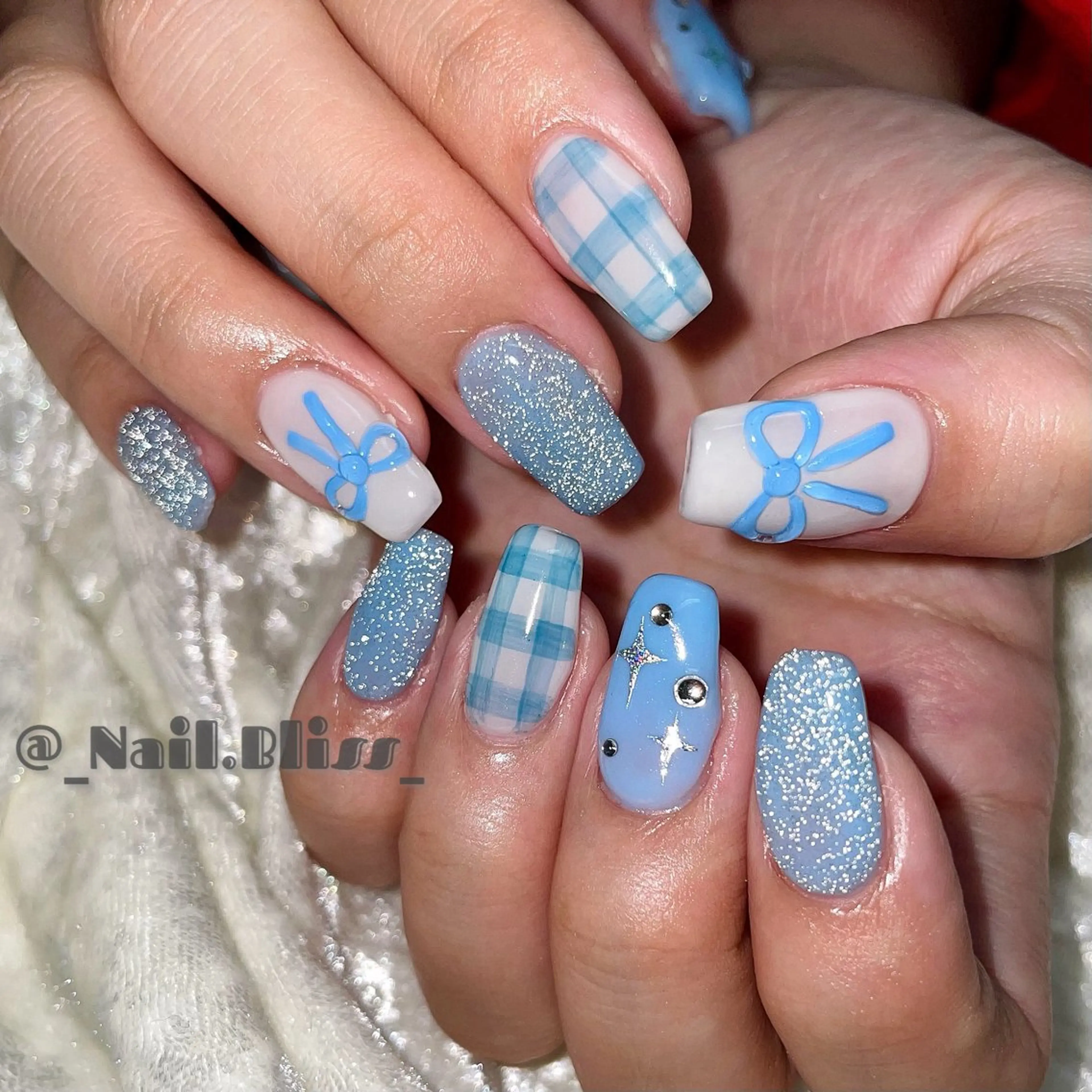 ネイル フラッシュネイル ぷっくりネイル リボン ハンドネイル NAIL BLISSのネイルデザイン