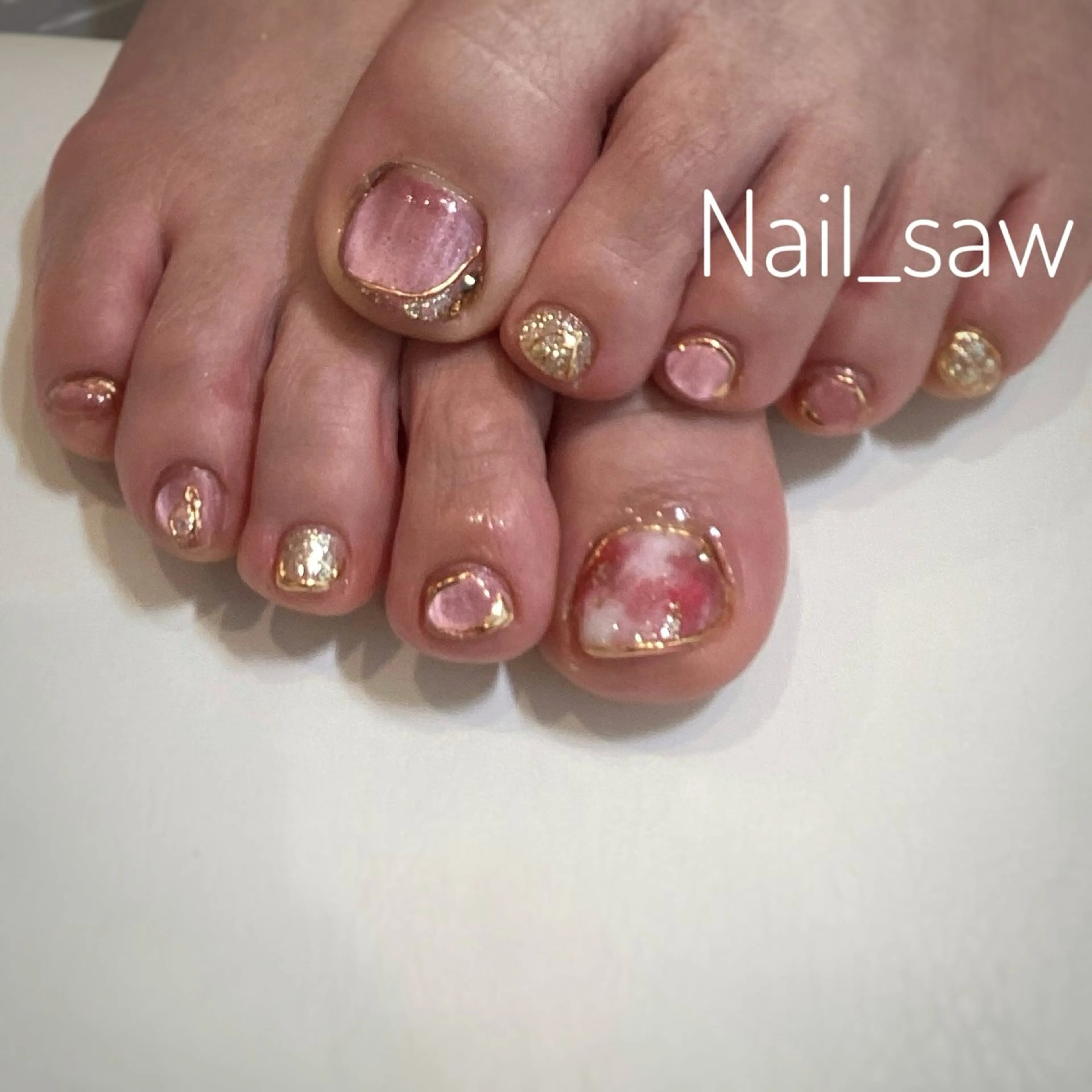 ネイル フットネイル 持ち込み フットネイル Y. Saoriのネイルデザイン