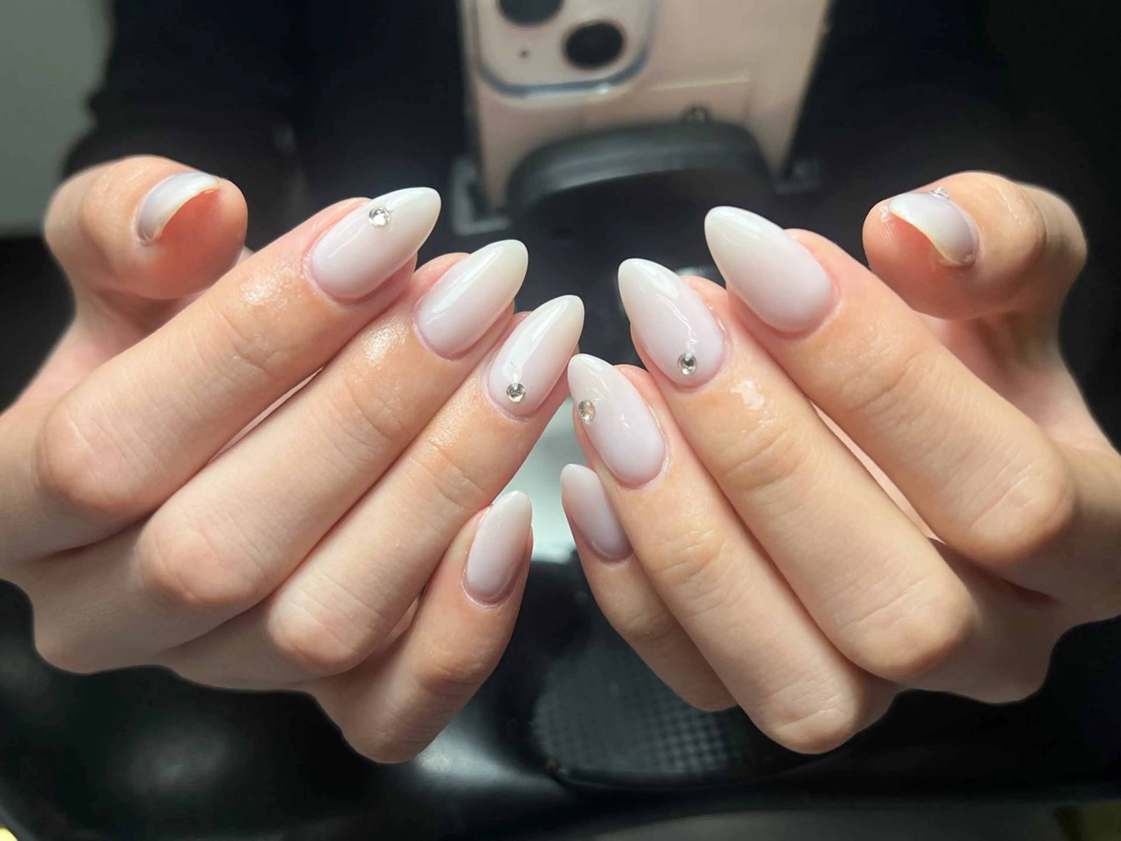 ネイル 韓国ネイル 持ち込み ニュアンスネイル ネイルチップ ハンドネイル Tini ANA.CHUOのネイルデザイン